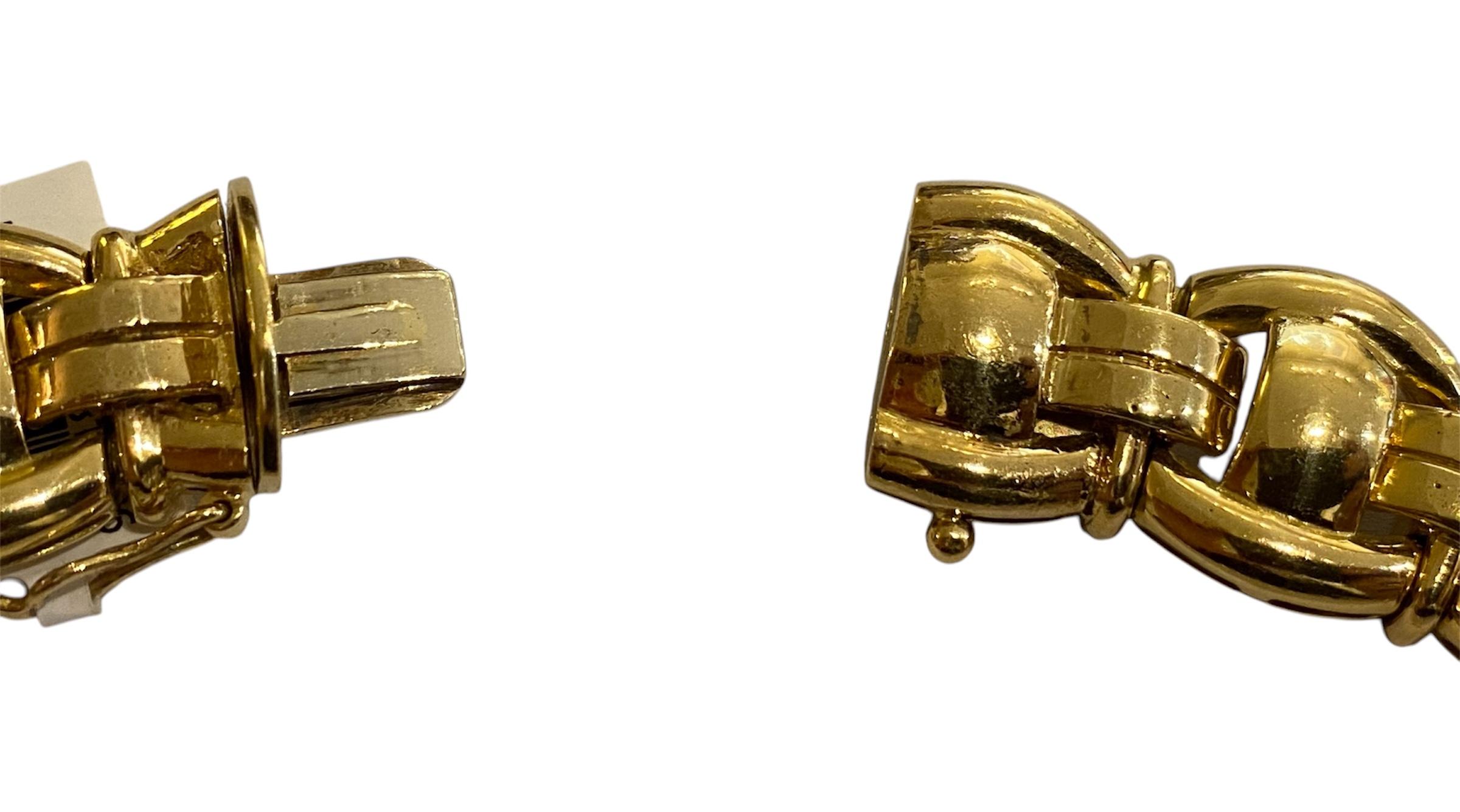 Girocollo in oro contemporaneo con diamanti in vendita 2