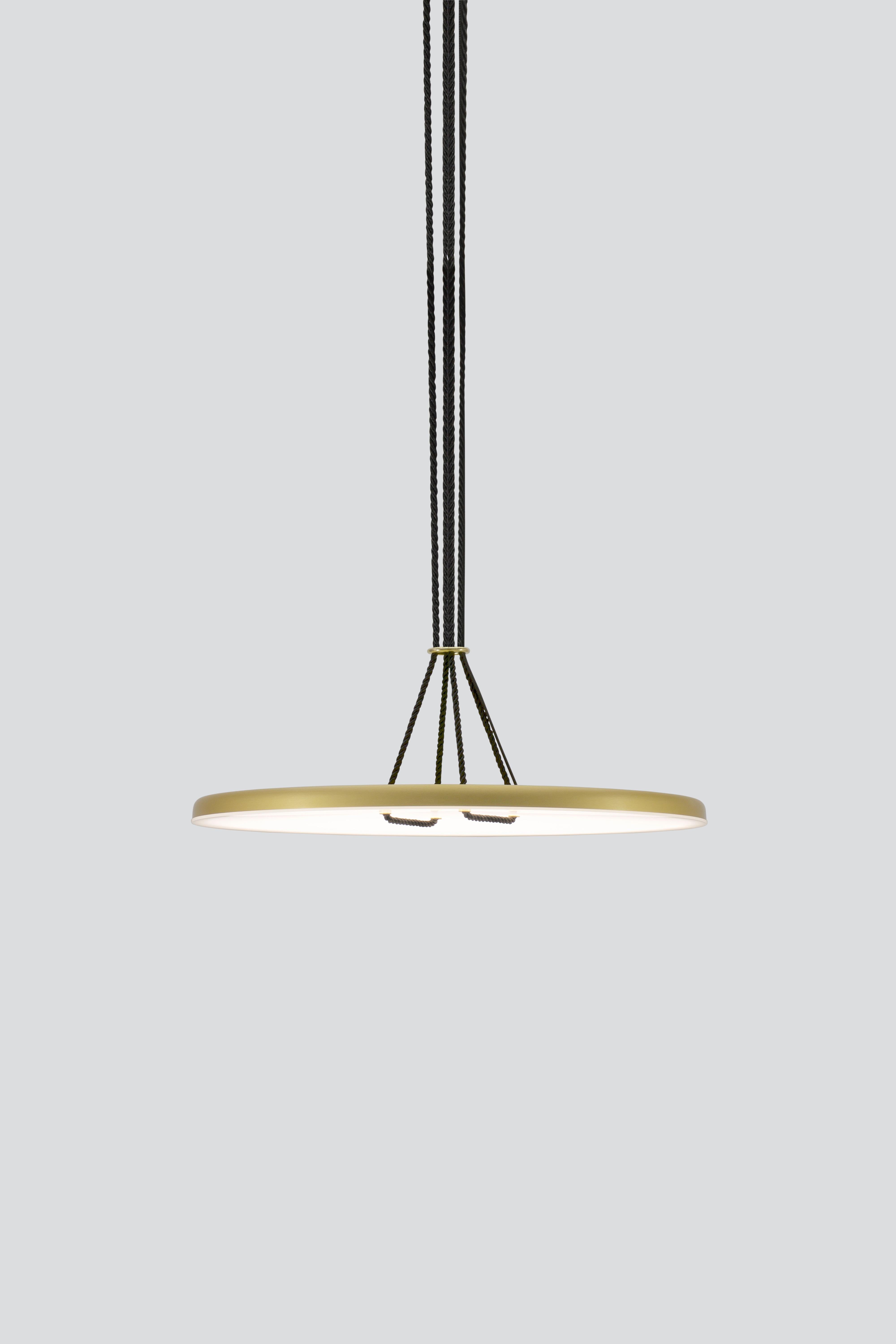 XXI secolo e contemporaneo Lampada a sospensione contemporanea in oro 'Button in vendita