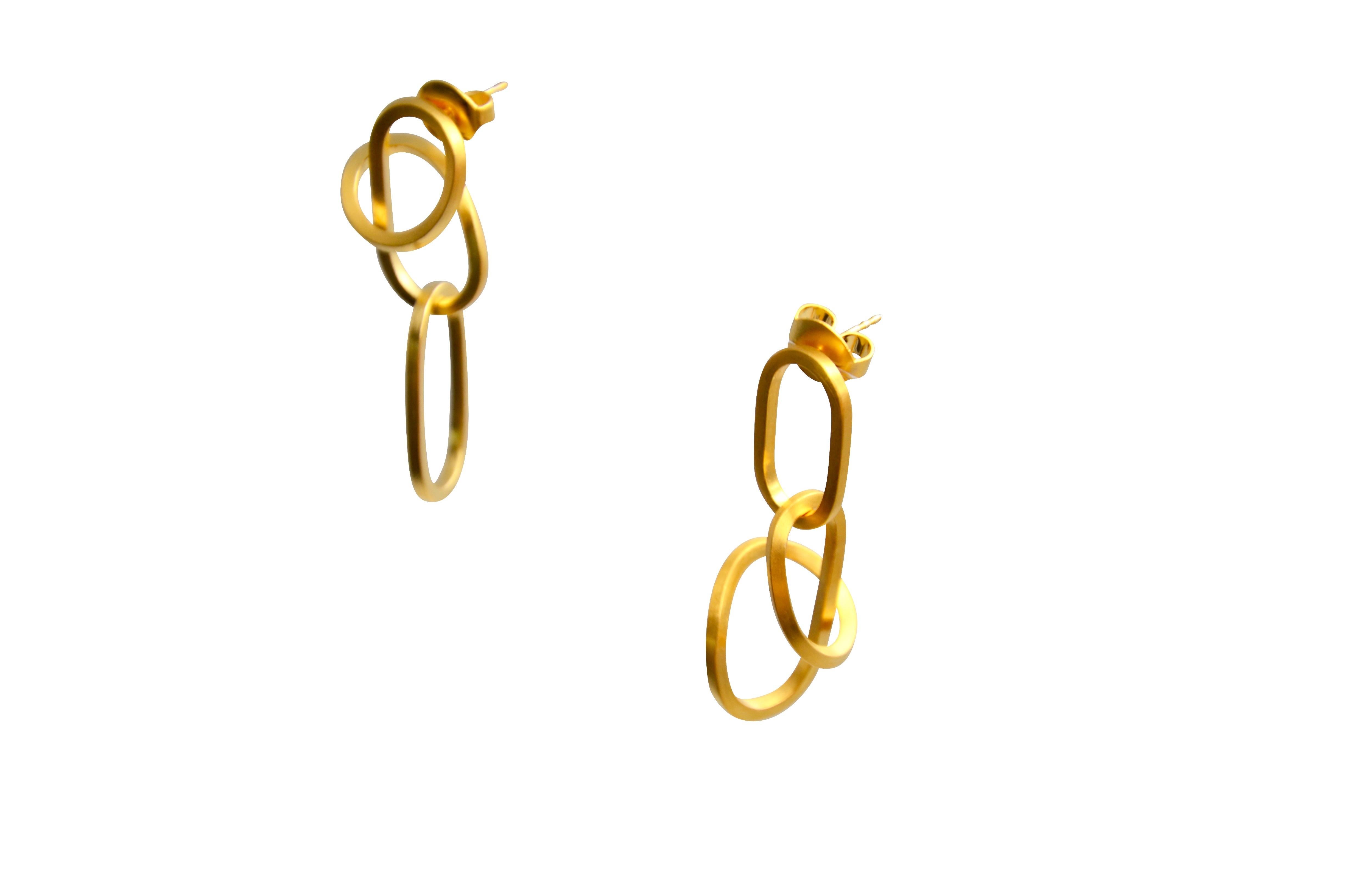 Contemporary Gold plated Sterling Silver Earrings In New Condition For Sale In Schwaz, Tirol