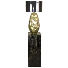 Lampe de bureau contemporaine en céramique dorée émaillée sur piédestal en teck noir
