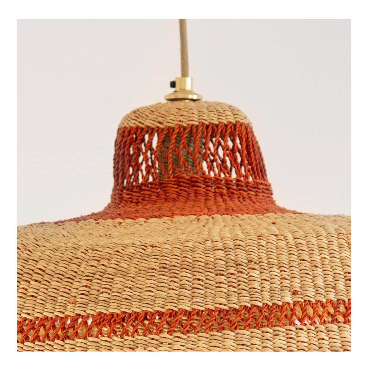 Large woven pendant lamp DEEPLY : 
Naturally elegant
Colour: Natural and ginger (terracotta)

Would you like to be transported to the Mediterranean? We can take you there with our large pendant lamp with it’s wide dome shape and natural colours