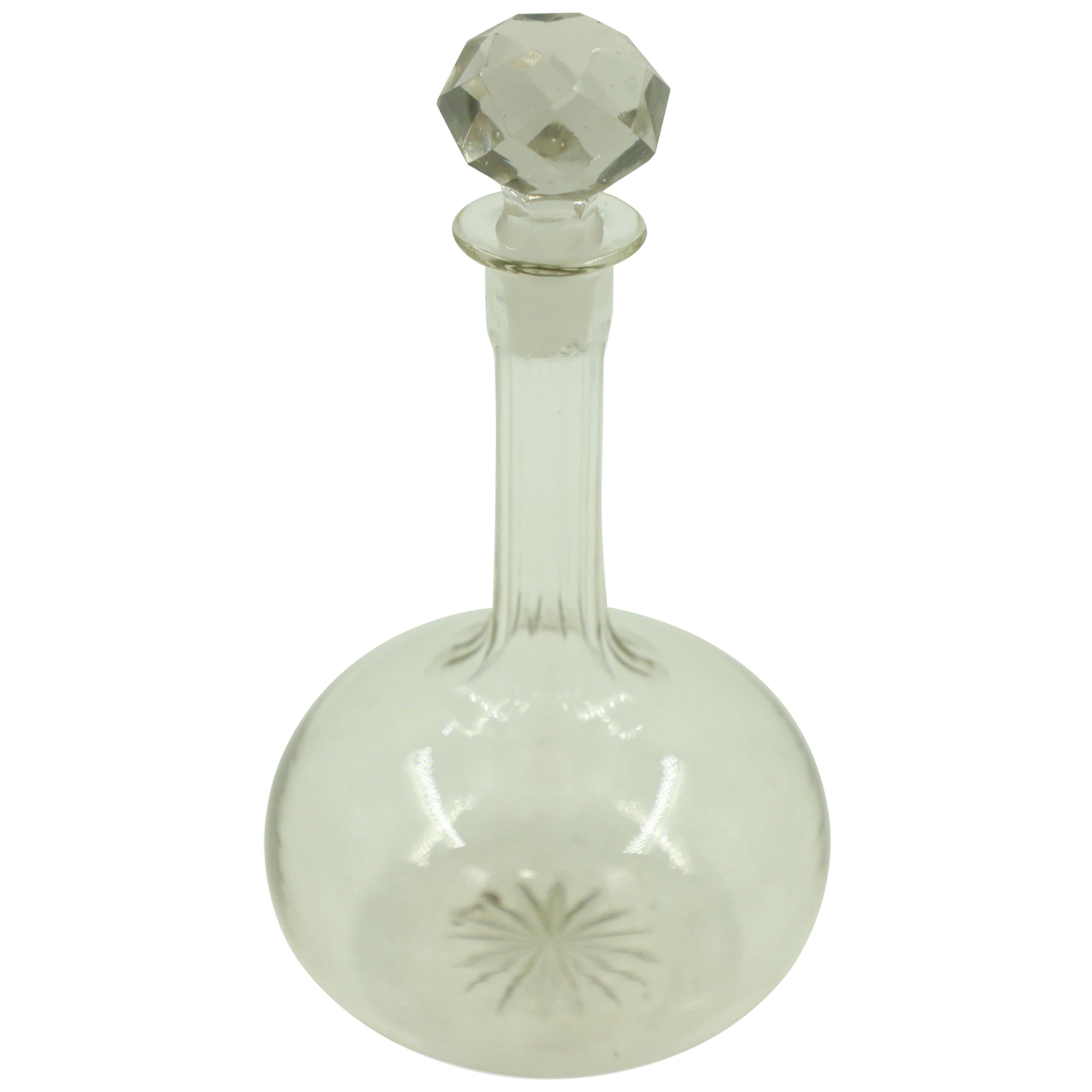 Contemporary Gourd Shaped Faceted Stopper Glass Decanter