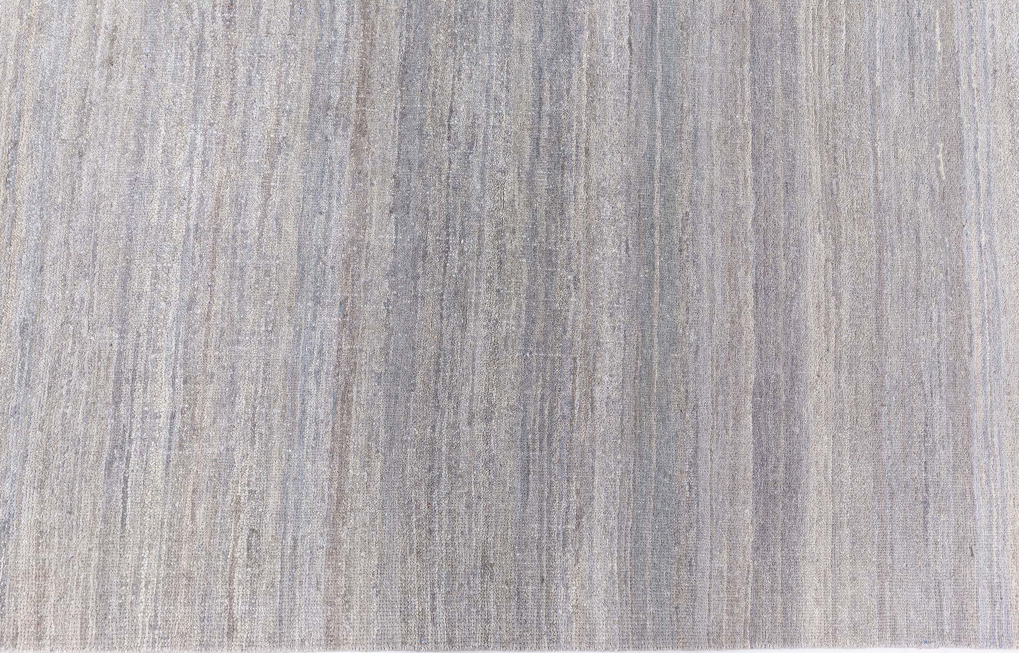 Contemporary Gray Hand-Knotted Wool Rug by Doris Leslie Blau
Size: 7'0