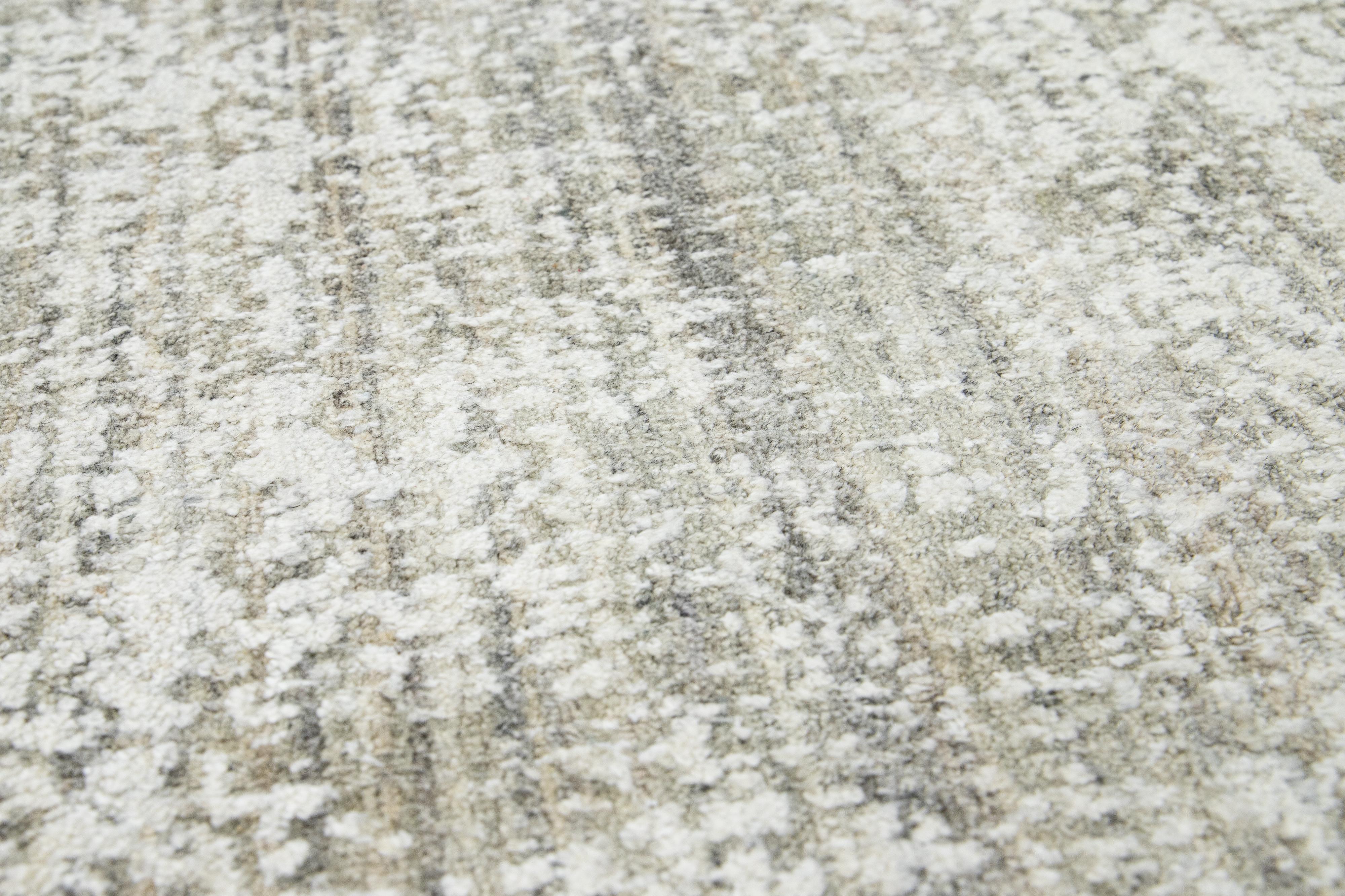 Contemporary Gray Handmade Abstract Custom Wool Rug (Handgeknüpft) im Angebot