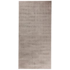 Zeitgenössischer grauer handgefertigter Teppich aus Seide und Wolle von Doris Leslie Blau