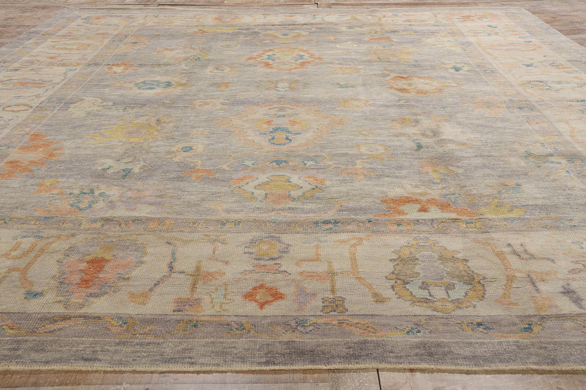 Neuer farbenfroher zeitgenössischer türkischer Oushak-Teppich im Transitional-Stil (Wolle) im Angebot