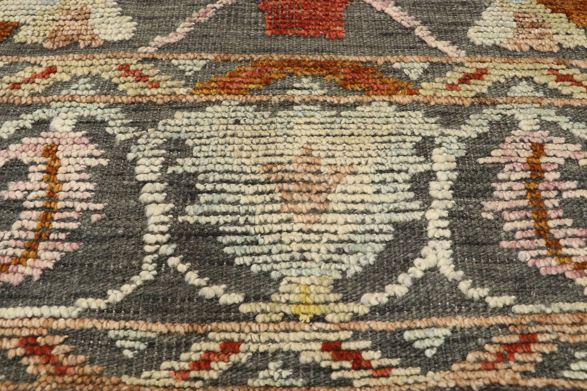 Hand-Woven Contemporary Gray Oushak Rug with Raised Design For Sale