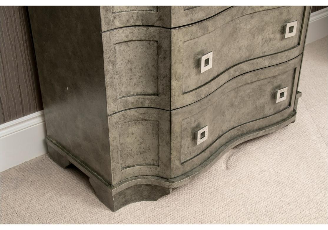Contemporary Gray Painted Chest In Fair Condition For Sale In Bridgeport, CT