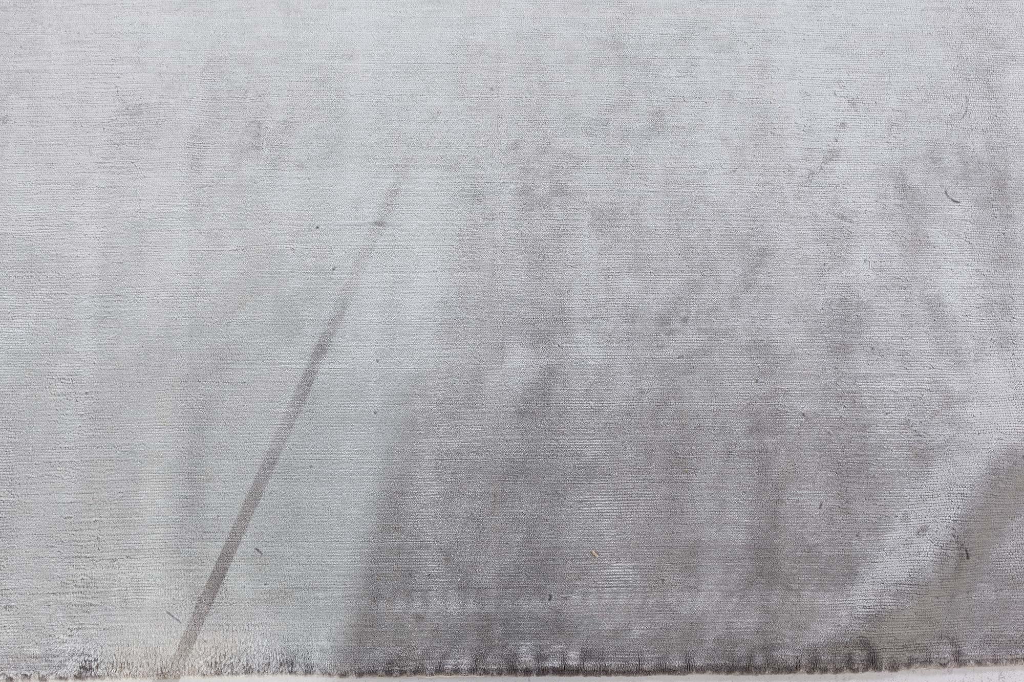 Contemporary Gray Silk Rug by Doris Leslie Blau (Indisch) im Angebot