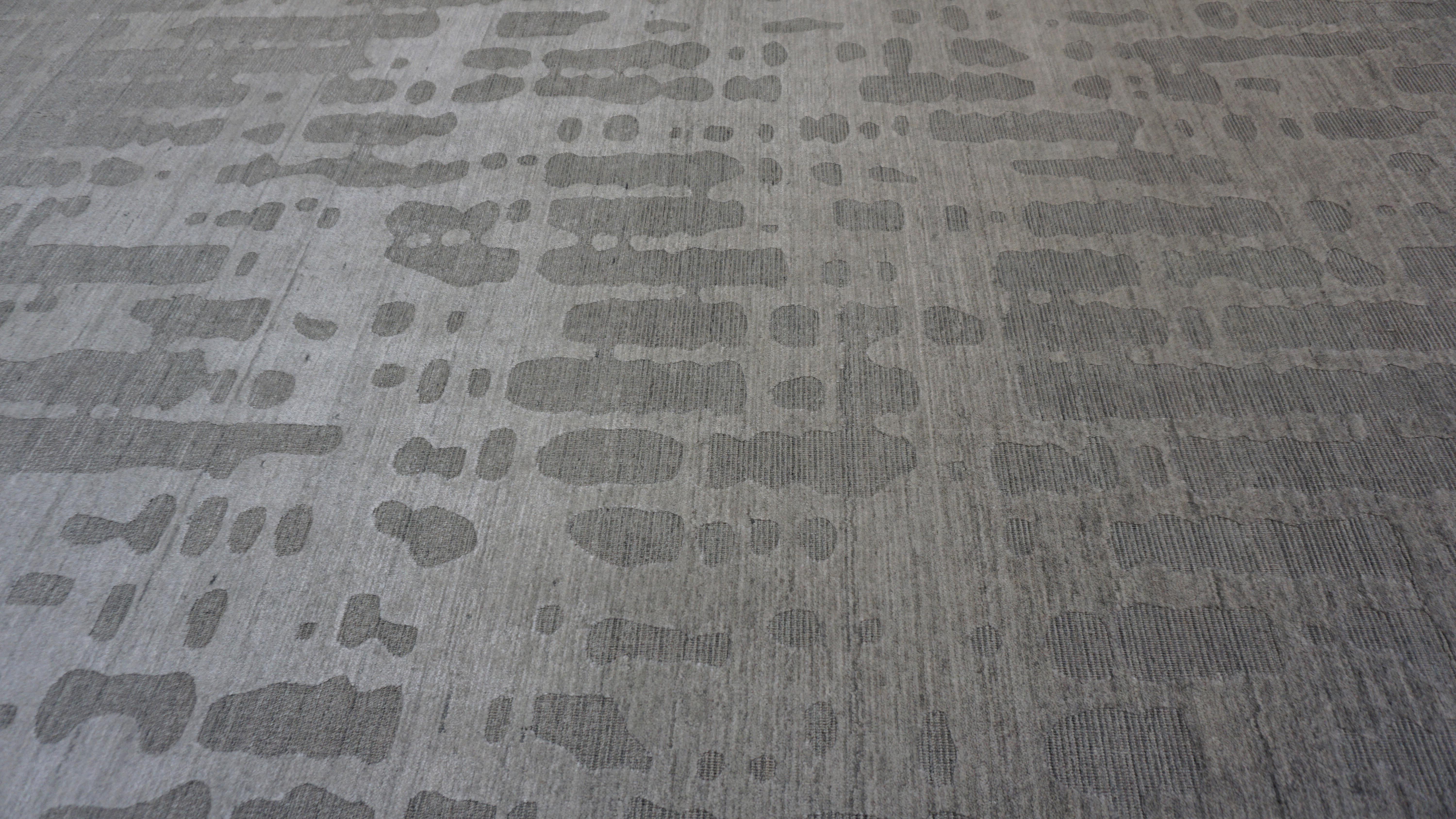 Contemporary Gray Textural Dot Patterned Bamboo Rug 8'1''x11'10'' For Sale 5