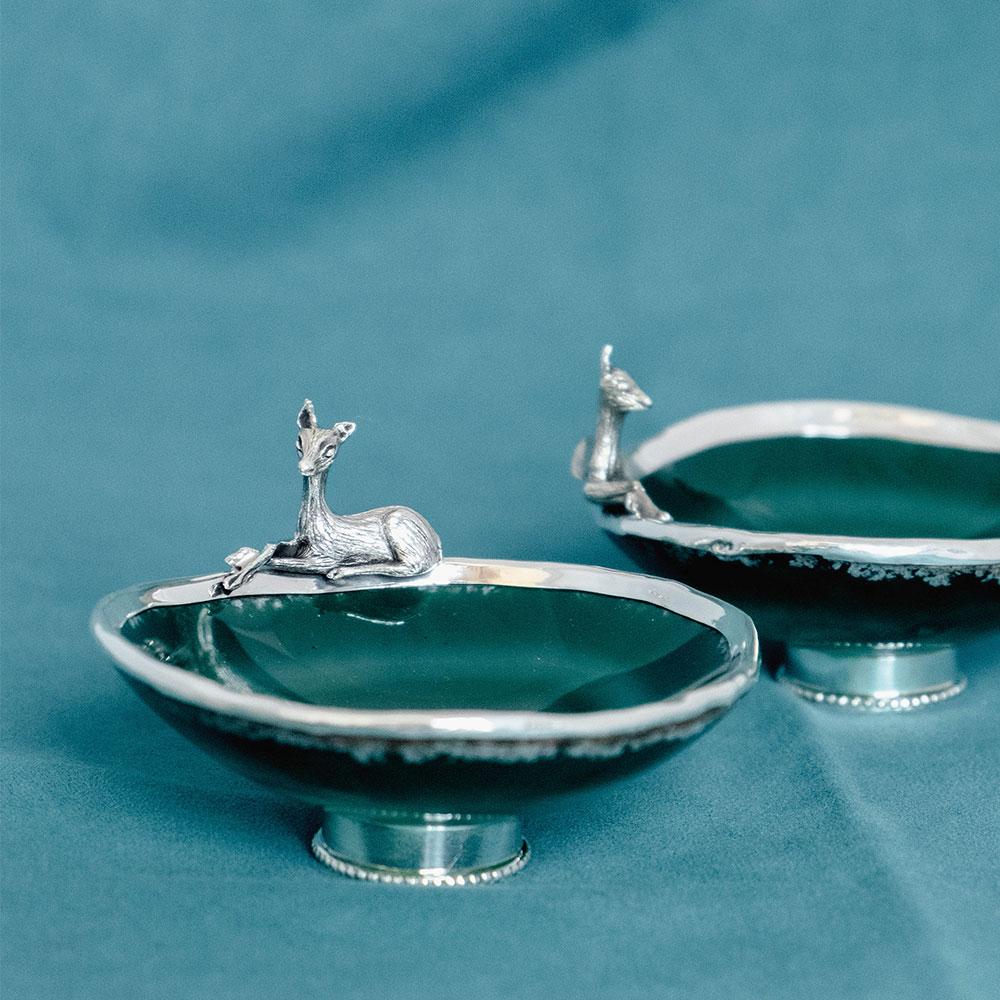 Contemporary Green Agate Bowl with Deer by Alcino Silversmith in Sterling Silver For Sale 3