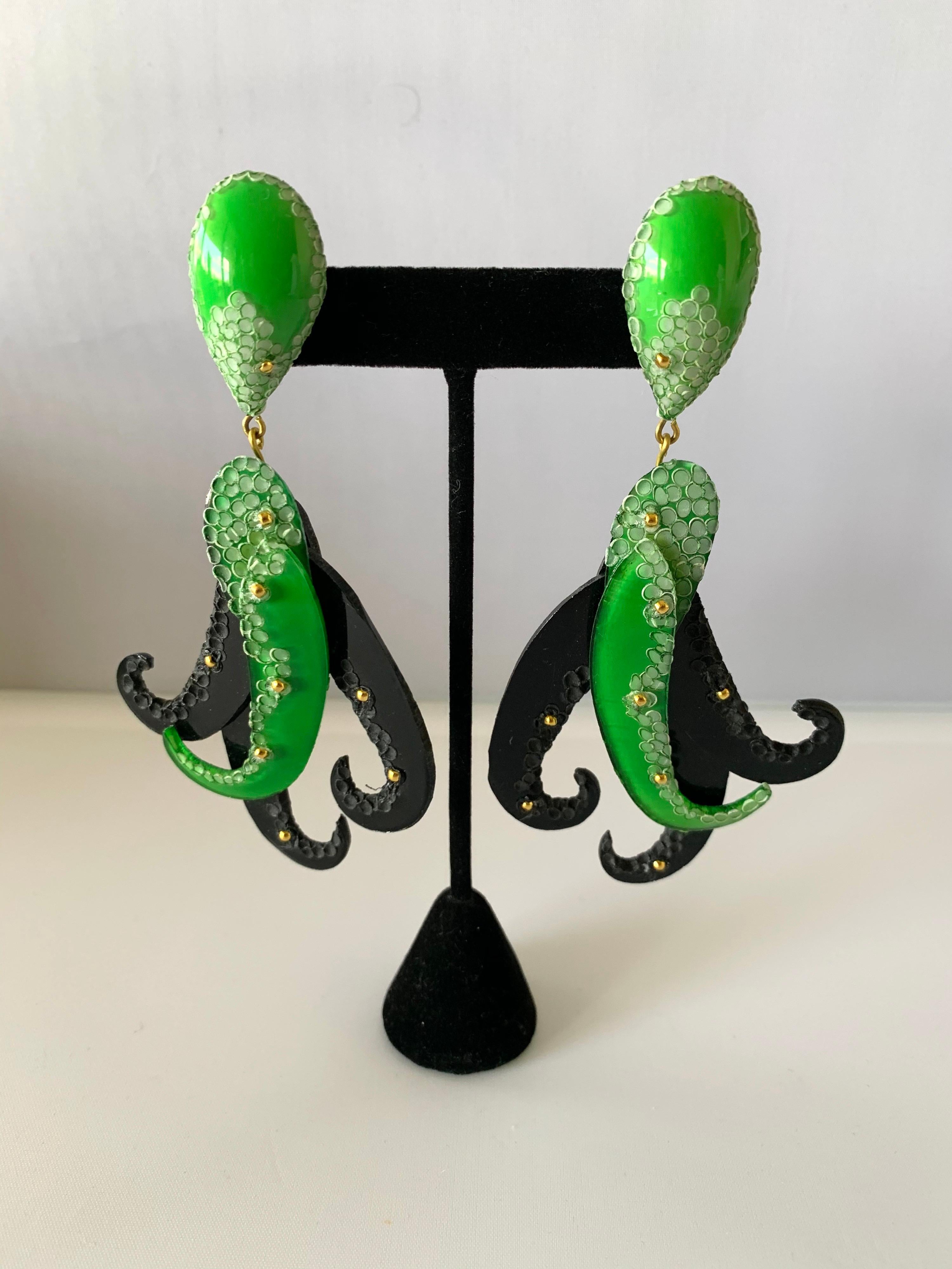 Contemporary Green and Black Sea Creature Statement Earrings  In New Condition In Palm Springs, CA