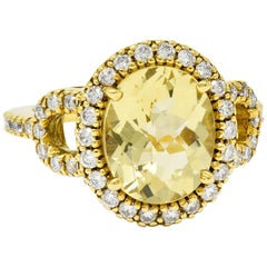 Contemporary Green Beryl Diamond Halo 18 Karat Gold Statement Ring