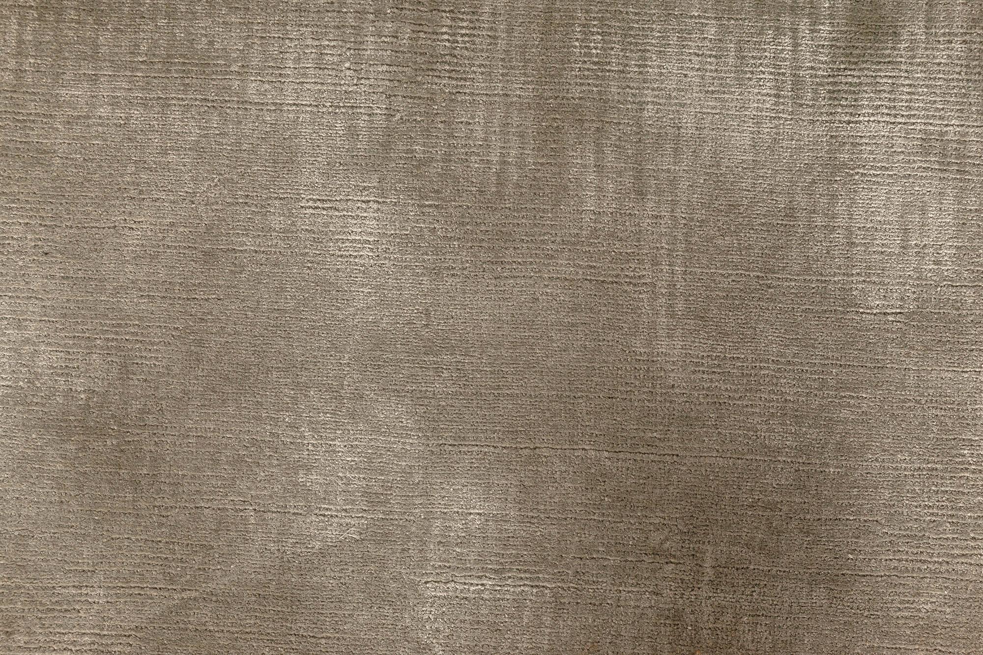 Contemporary Green Handmade Silk Rug by Doris Leslie Blau In New Condition For Sale In New York, NY