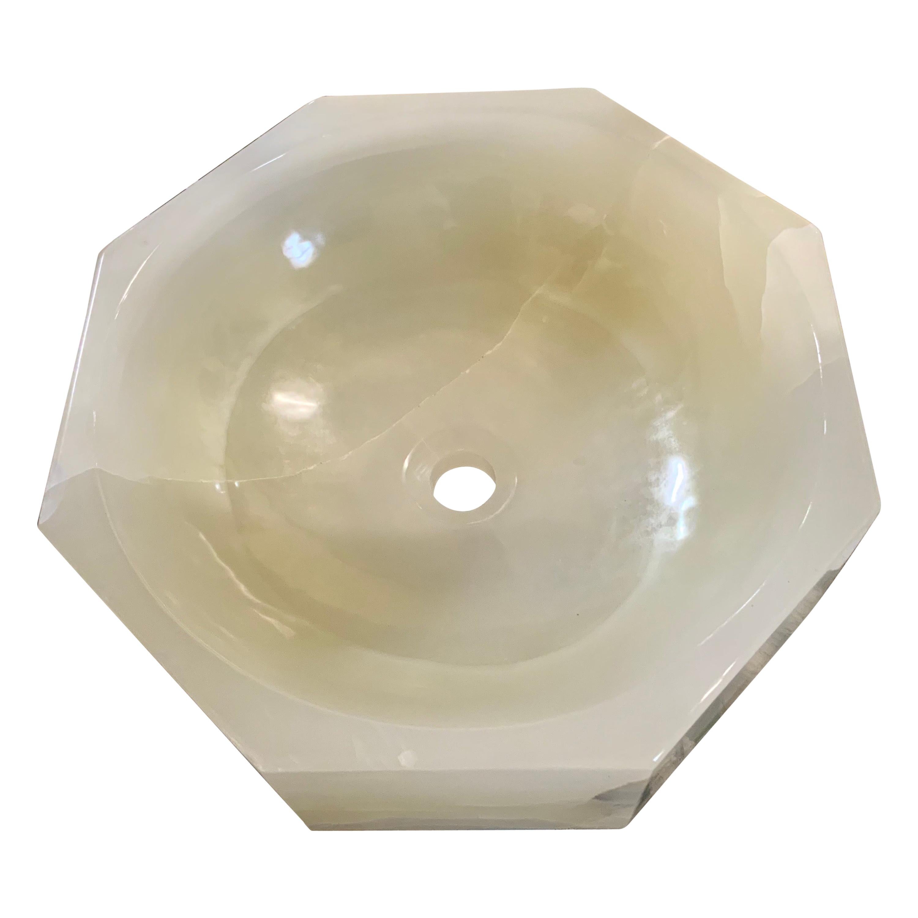 This green onyx sink origins from South America.

Contemporary manufacture.