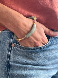 Contemporary Green Undyed Jadeite 18k Yellow Gold Link Bracelet