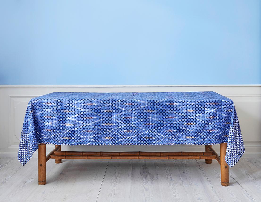 Gregory Parkinson
USA, contemporary

One of a kind tablecloth with ikat hand-blocked patterns on textile.

Measures: W 255 x D 170 cm.