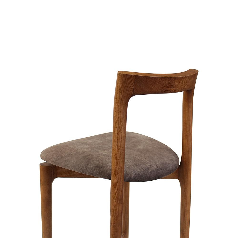 Chaise de bar grise contemporaine en Pierre fray CHENILL  & Walnut par Collector Studio Neuf - En vente à Castelo da Maia, PT