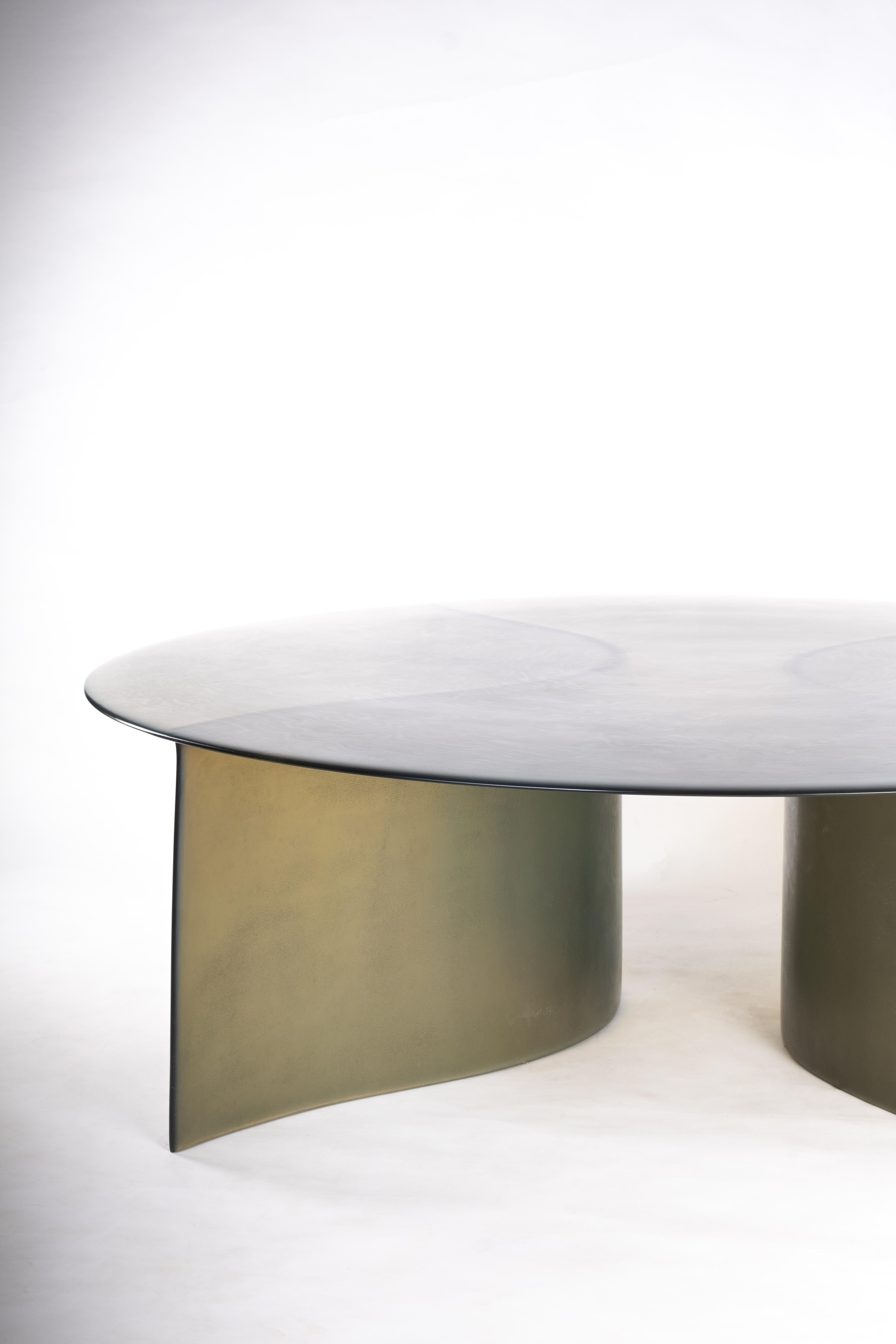 Contemporary grey Fiberglass, New Wave Coffee Table Round 120cm, by Lukas Cober In New Condition In 1204, CH