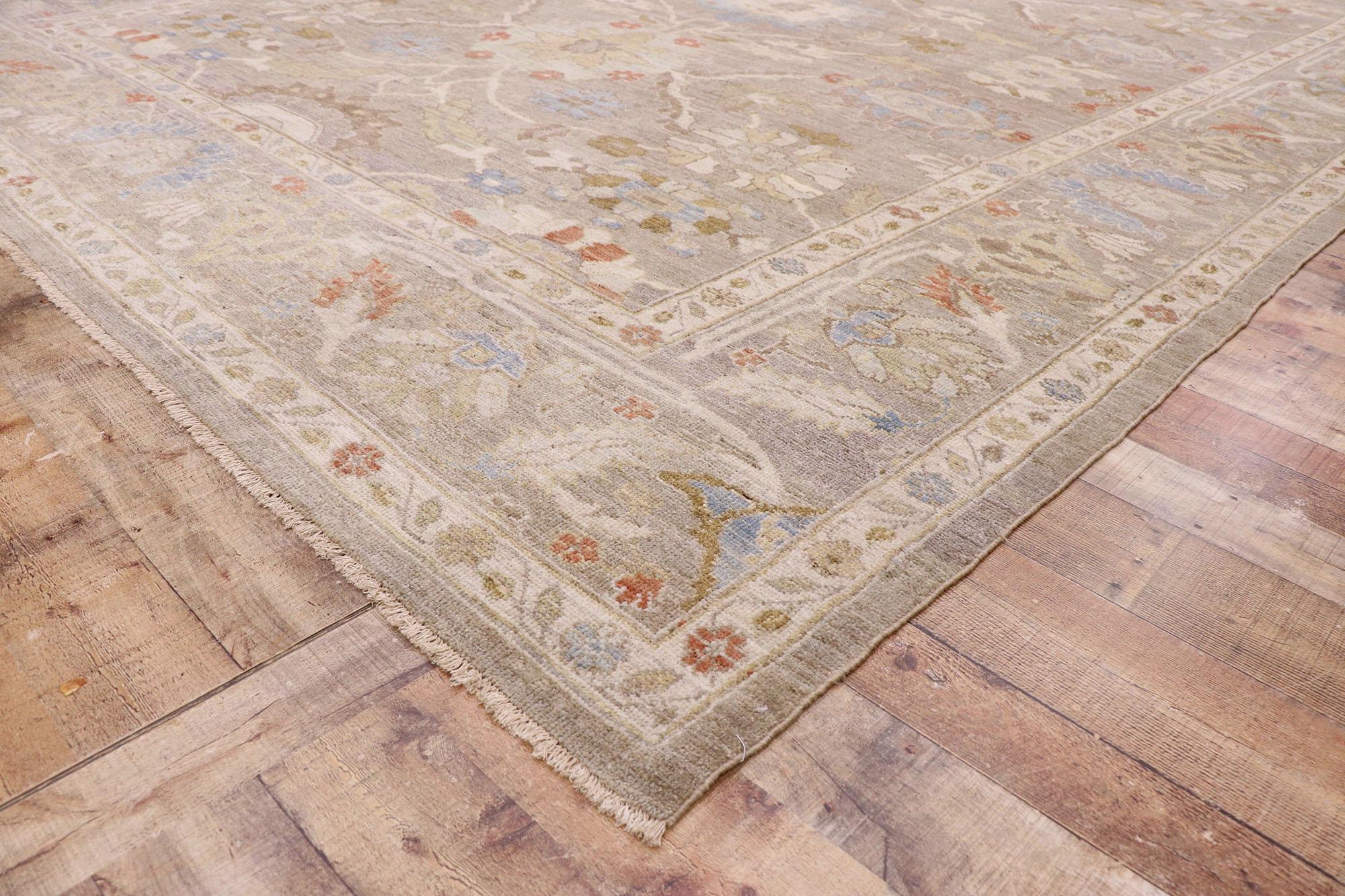 Contemporary Grey Persian Sultanabad Rug In New Condition For Sale In Dallas, TX