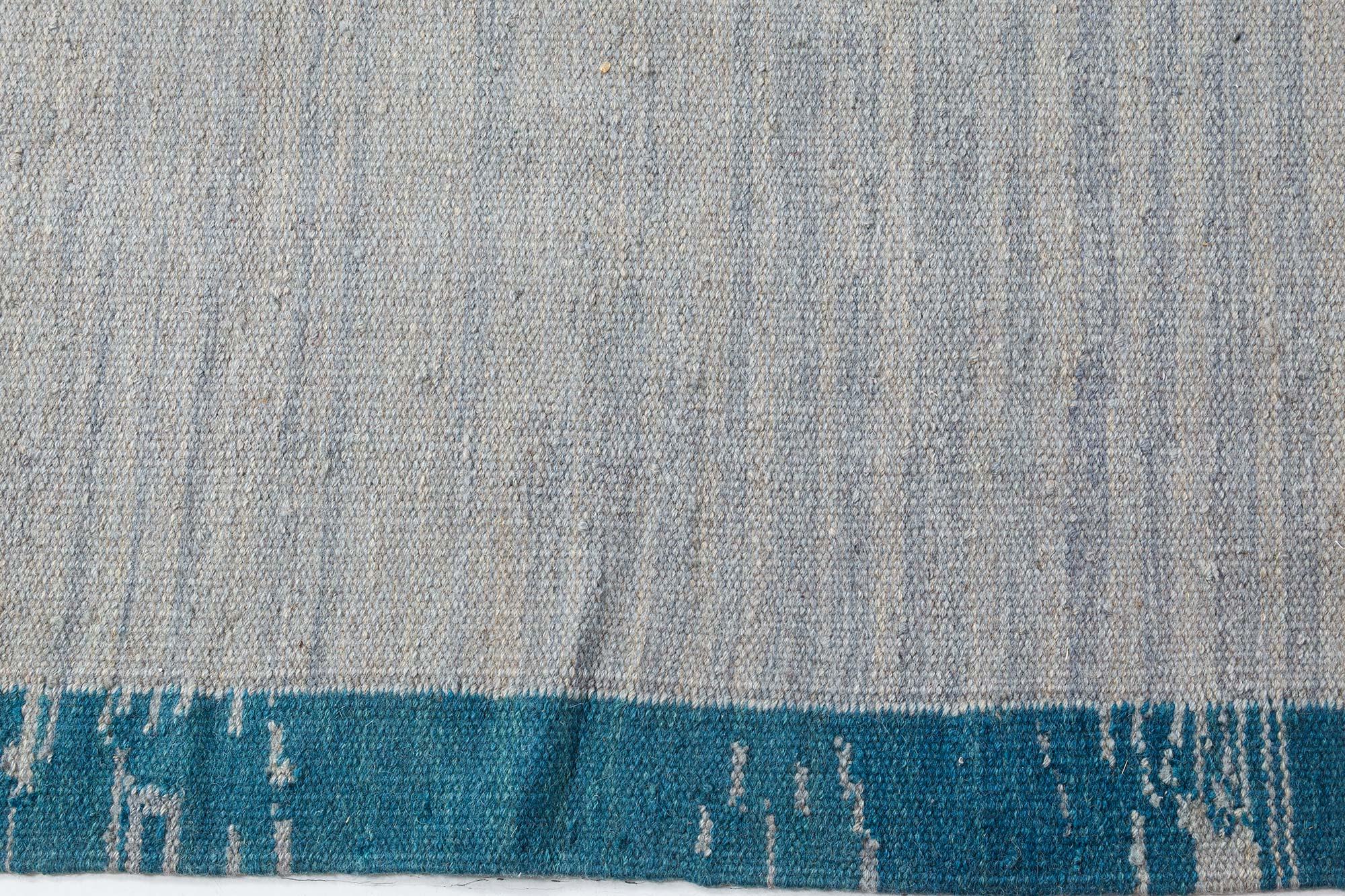 Annodato a mano Tappeto contemporaneo grigio River Dance in lana fatto a mano di Doris Leslie Blau in vendita