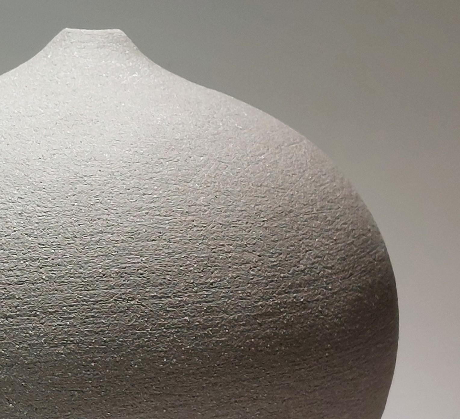 Scandinavian Modern Contemporary Grey Stoneware Ceramic Vessel by Rachel Peters, Medium, In Stock. For Sale
