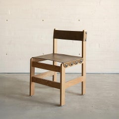 Chaise de salle à manger contemporaine en Oak Oak Contemporary