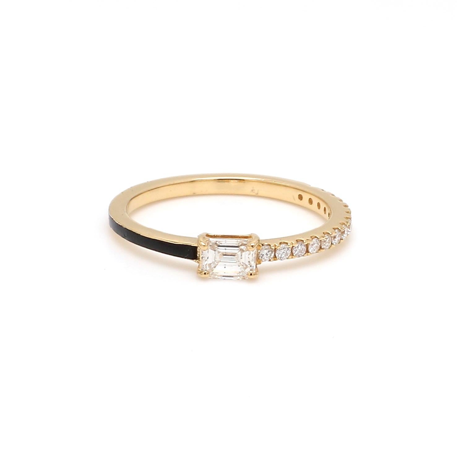 For Sale:  Contemporary Half-Pavé 14k Yellow Gold Diamond Enamel Band Stackable Ring 4