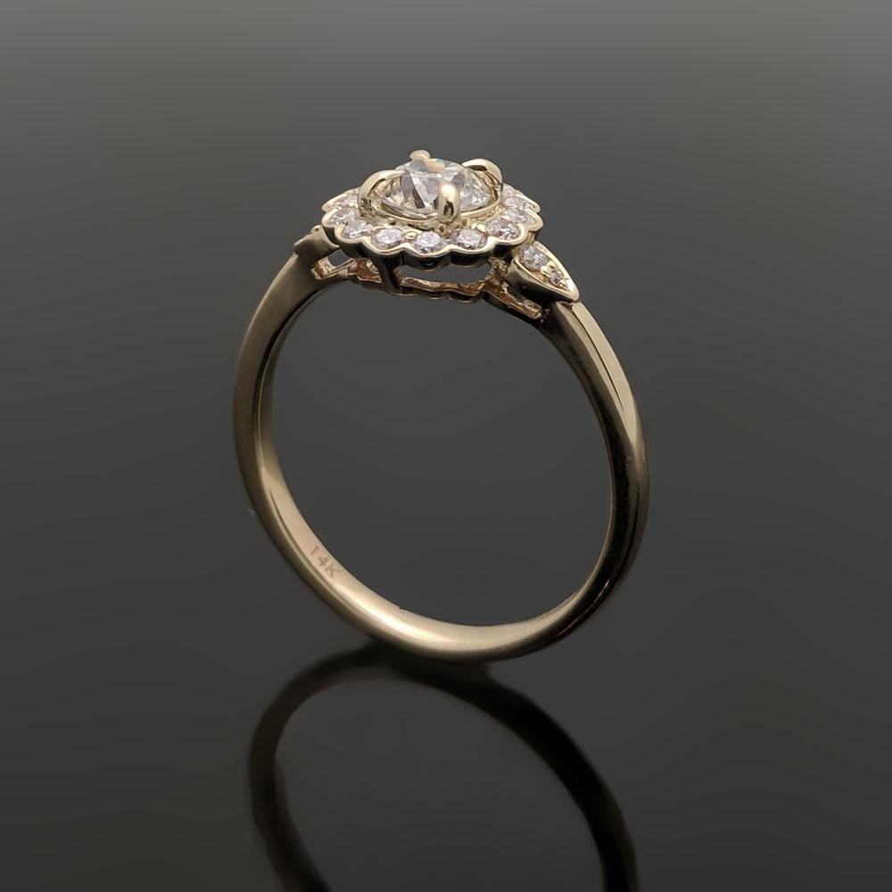 Modern Contemporary Halo 14 Karat Yellow Gold Diamond Ring For Sale