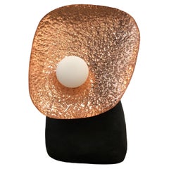 Contemporary, Hammered copper floor lamp small - By Studio ThusThat