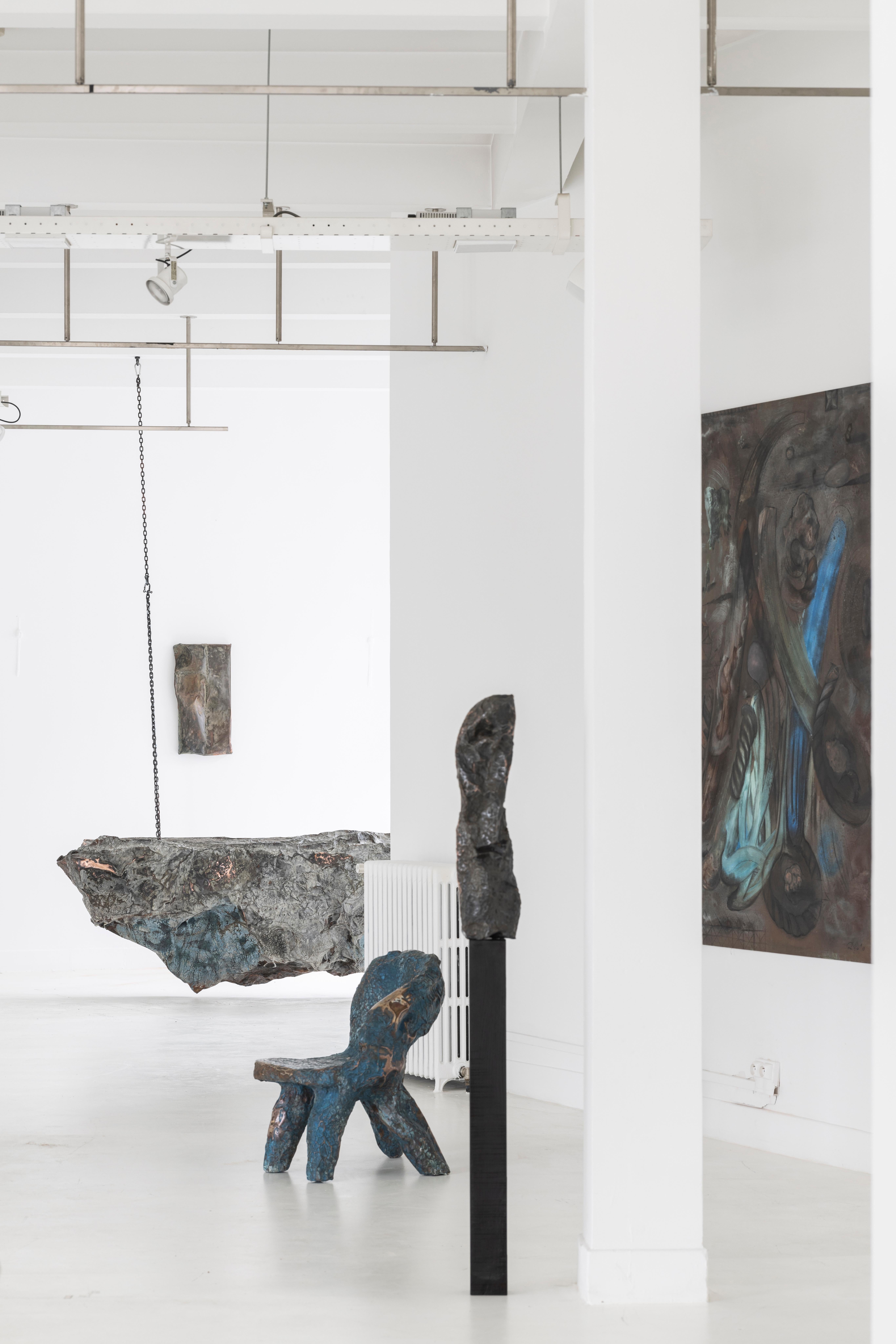 Escultura contemporánea de cobre martillado Oumuamua III de Marius Ritiu en Nuevo estado para la venta en 1204, CH
