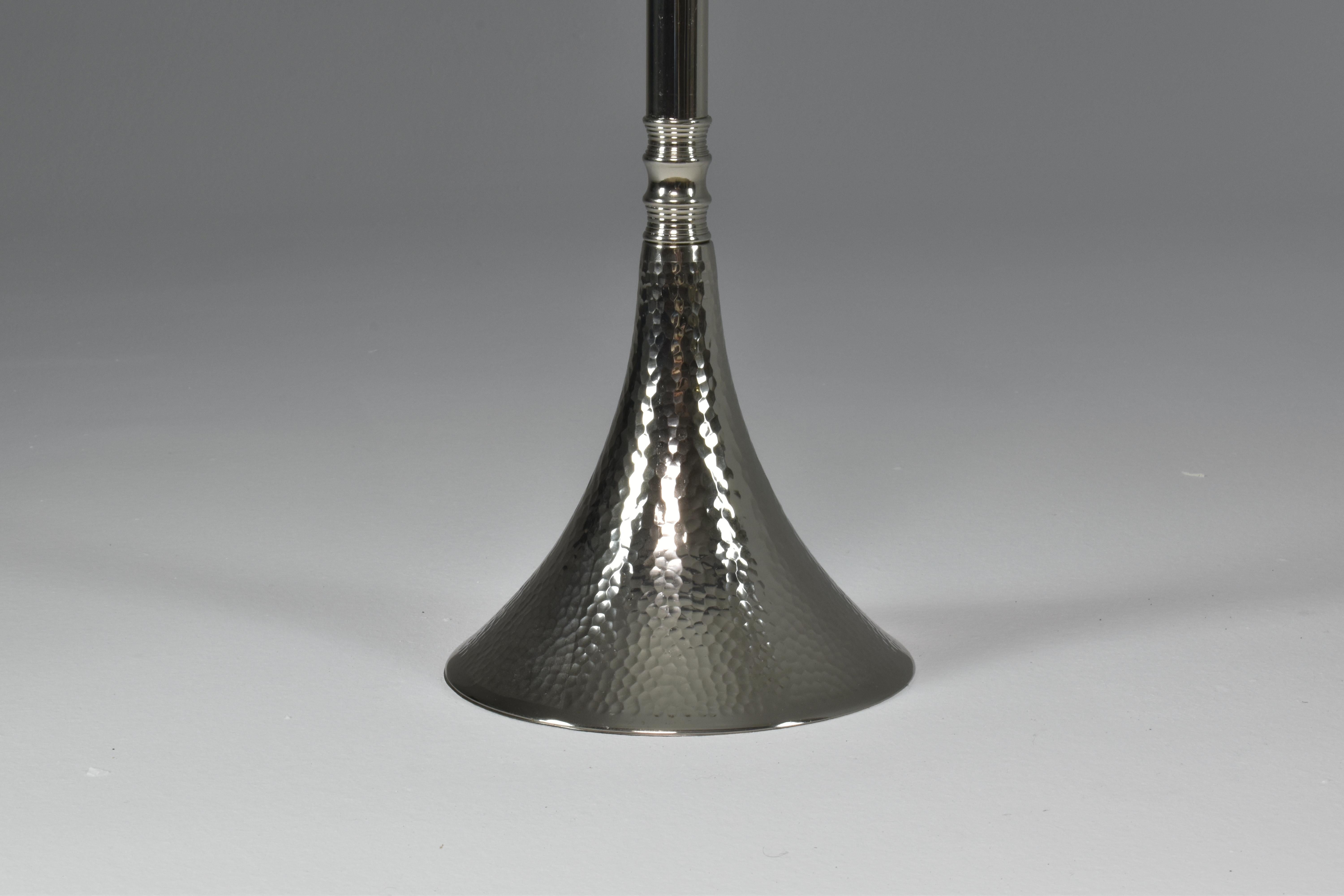 Marocchino Portabicchiere da champagne contemporaneo in ottone nichelato martellato in vendita