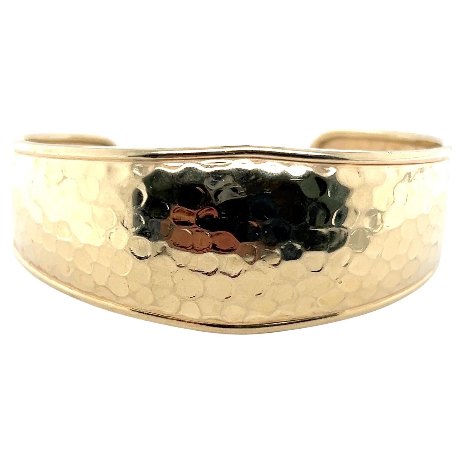 Bracelet manchette contemporain en or jaune Hammer