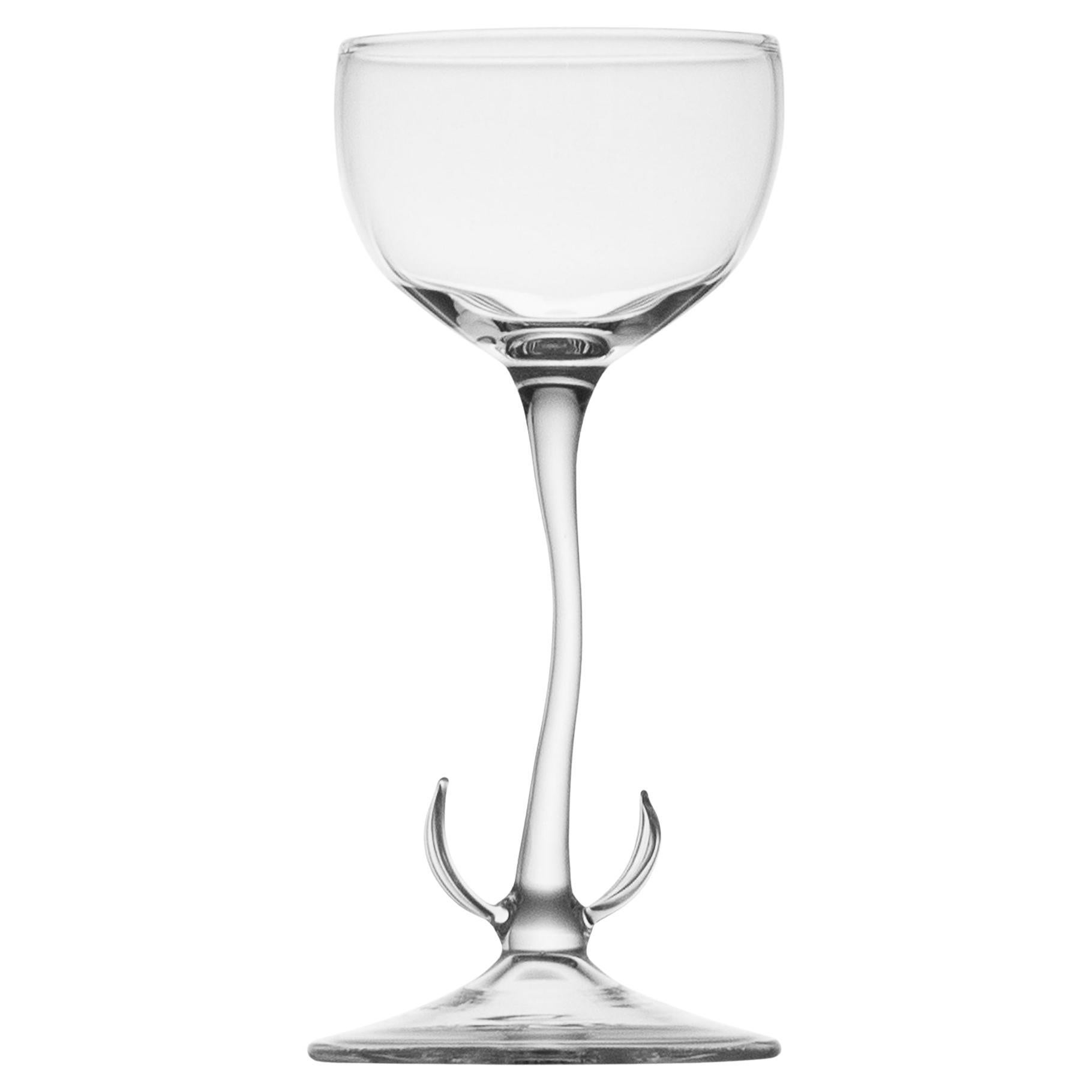 Maiglöckchen Cocktailglas - Garden Collection'S von Simone Crestani

Als Teil der Garden Collection'S von Simone Crestani fängt das Maiglöckchen-Cocktailglas die zarte Eleganz seiner floralen Namensgeberin ein. Sie ist aus Borosilikatglas