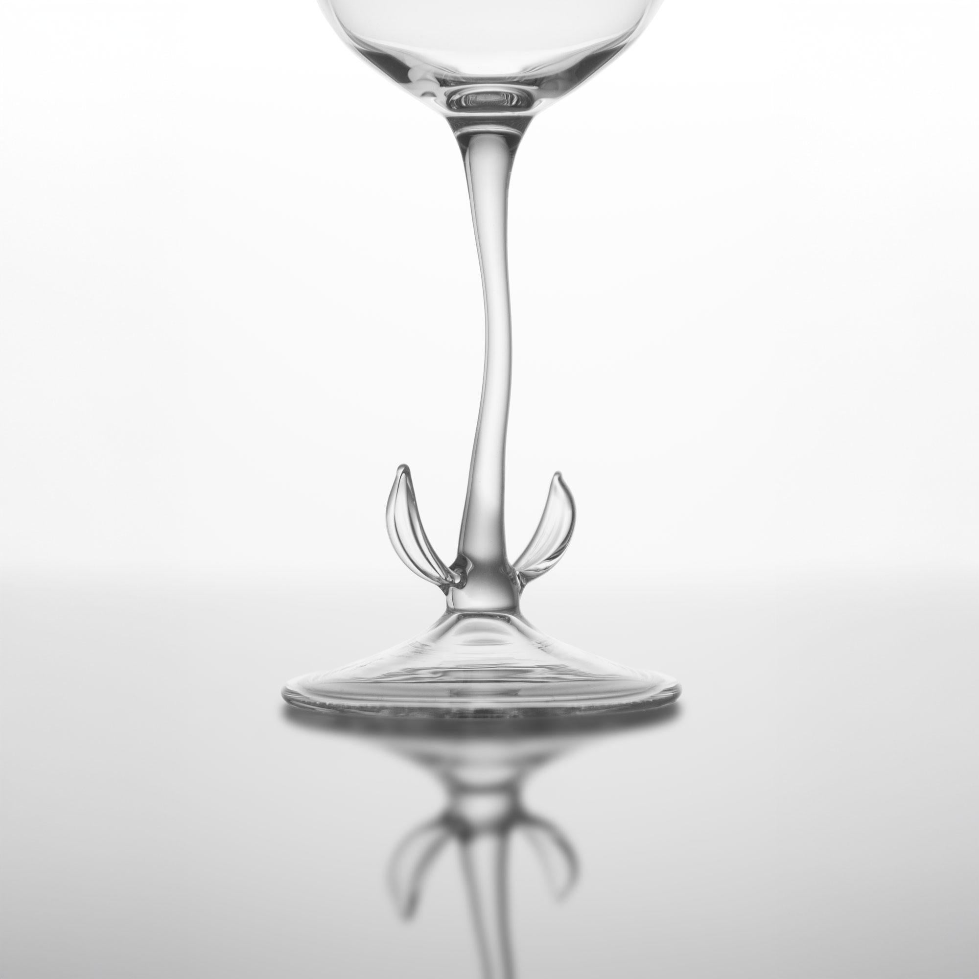 Zeitgenössische mundgeblasene Maiglöckchen-Cocktailgläser-Set Garden Nature (Moderne) im Angebot