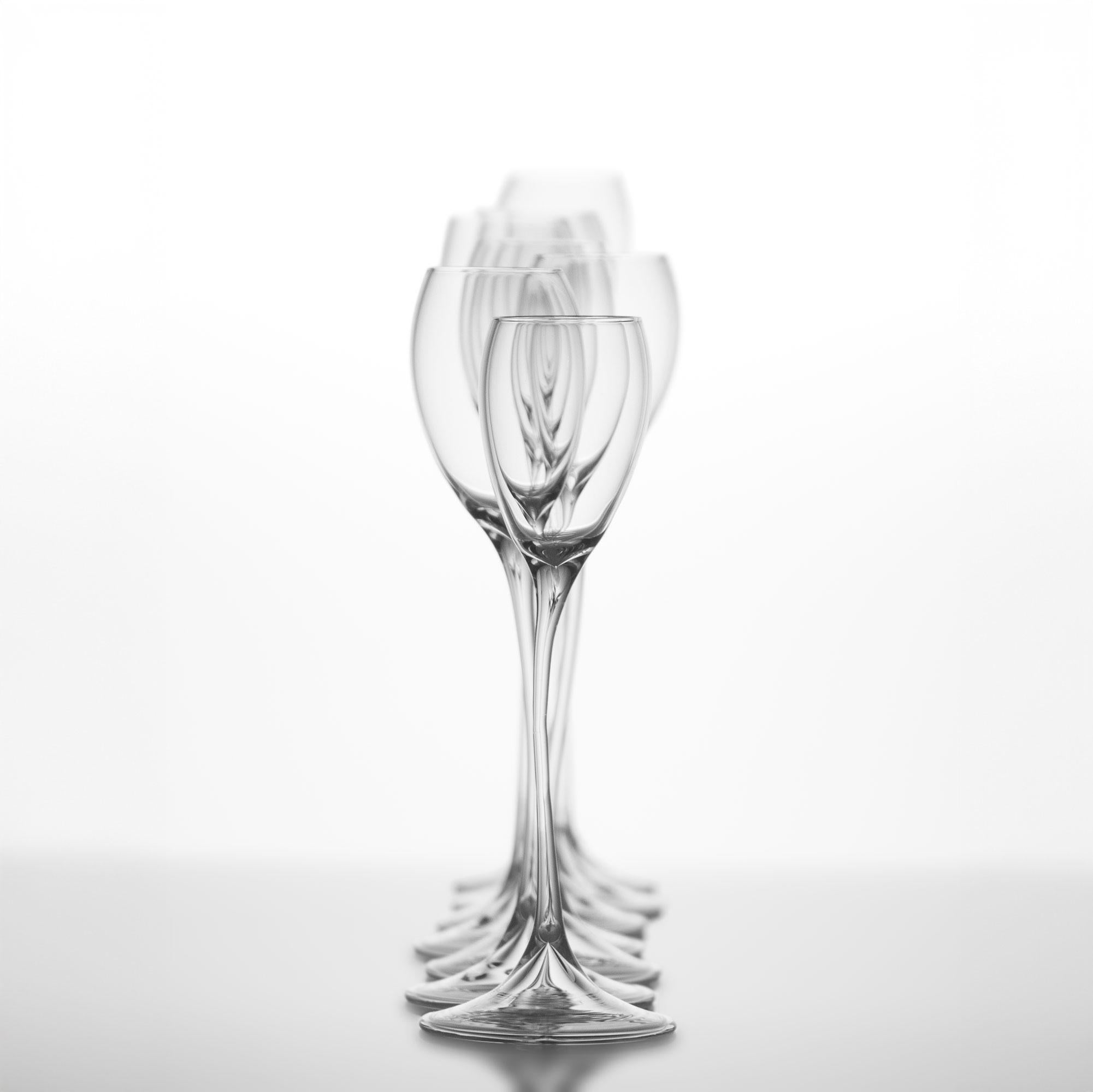 Italian Contemporary Hand Blown Tulip Spirit Glasses Set Garden Flower Bouquet Nature For Sale