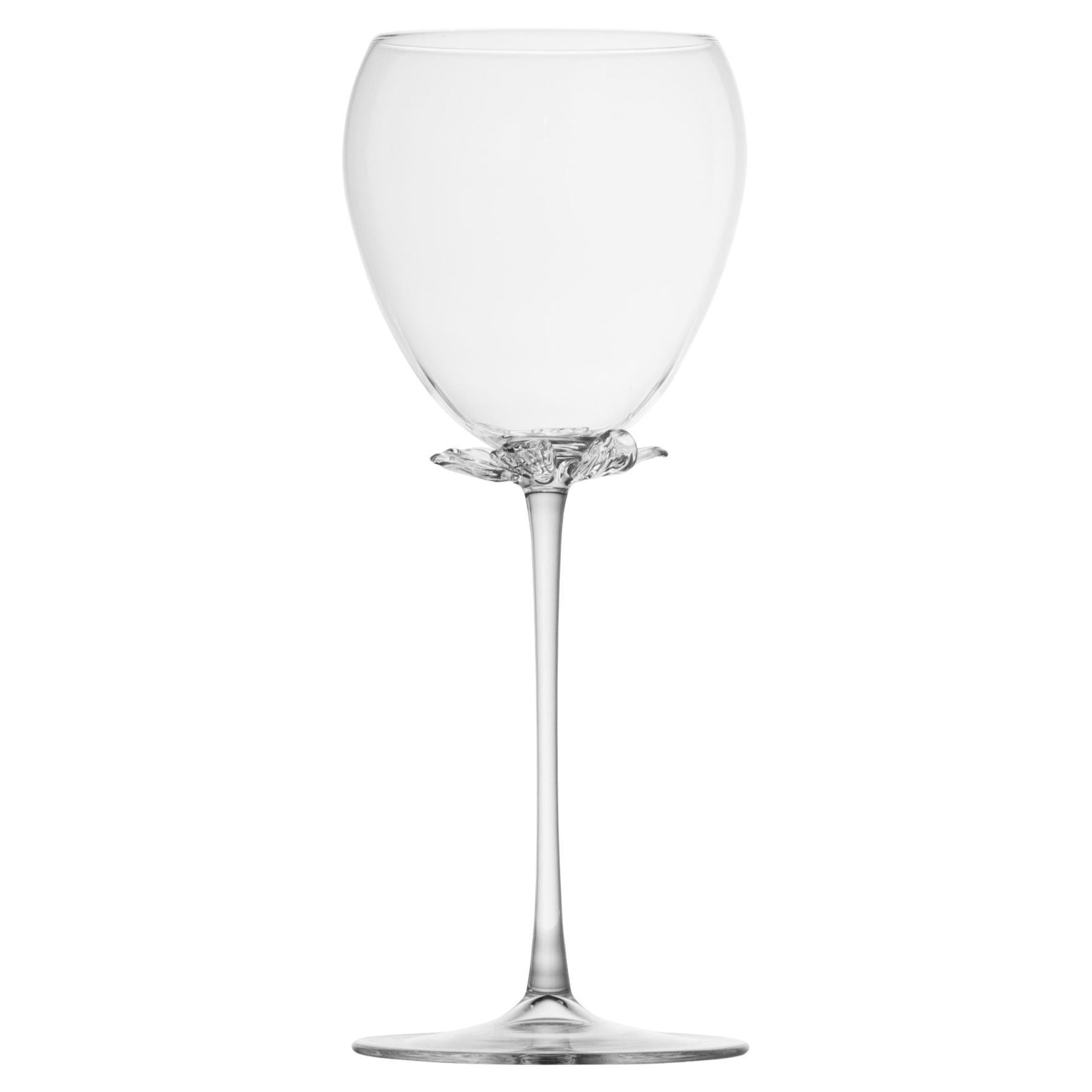 Weißes Weinglas - Garden Collection'S von Simone Crestani

Als Teil der Garden Collection'S von Simone Crestani verbindet das Weißweinglas raffinierte Proportionen mit feiner Handwerkskunst. Sie ist aus Borosilikatglas mundgeblasen und hat einen