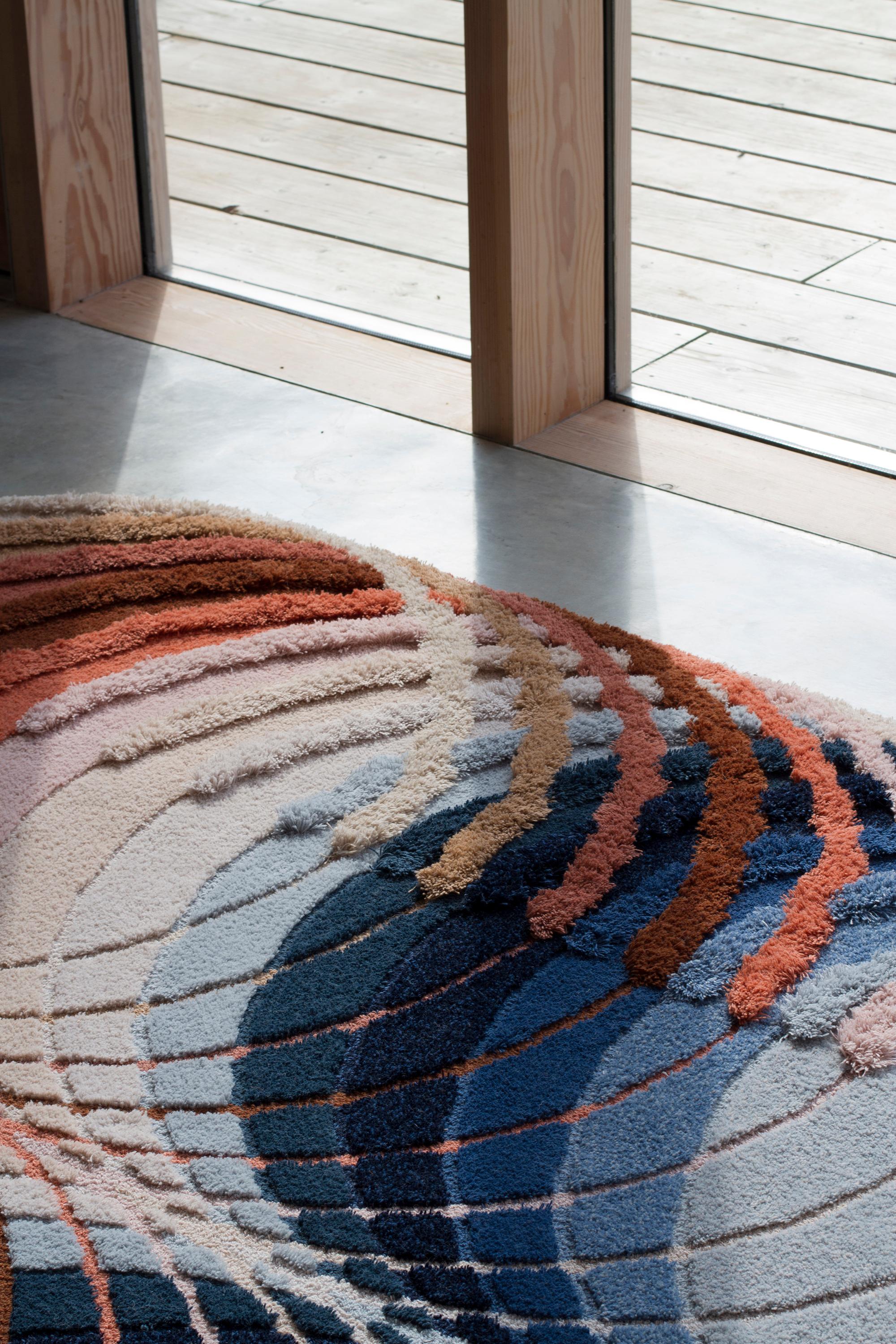 English Blue, Pink, Brown patterned contemporary hand crafted tufted British wool rug For Sale