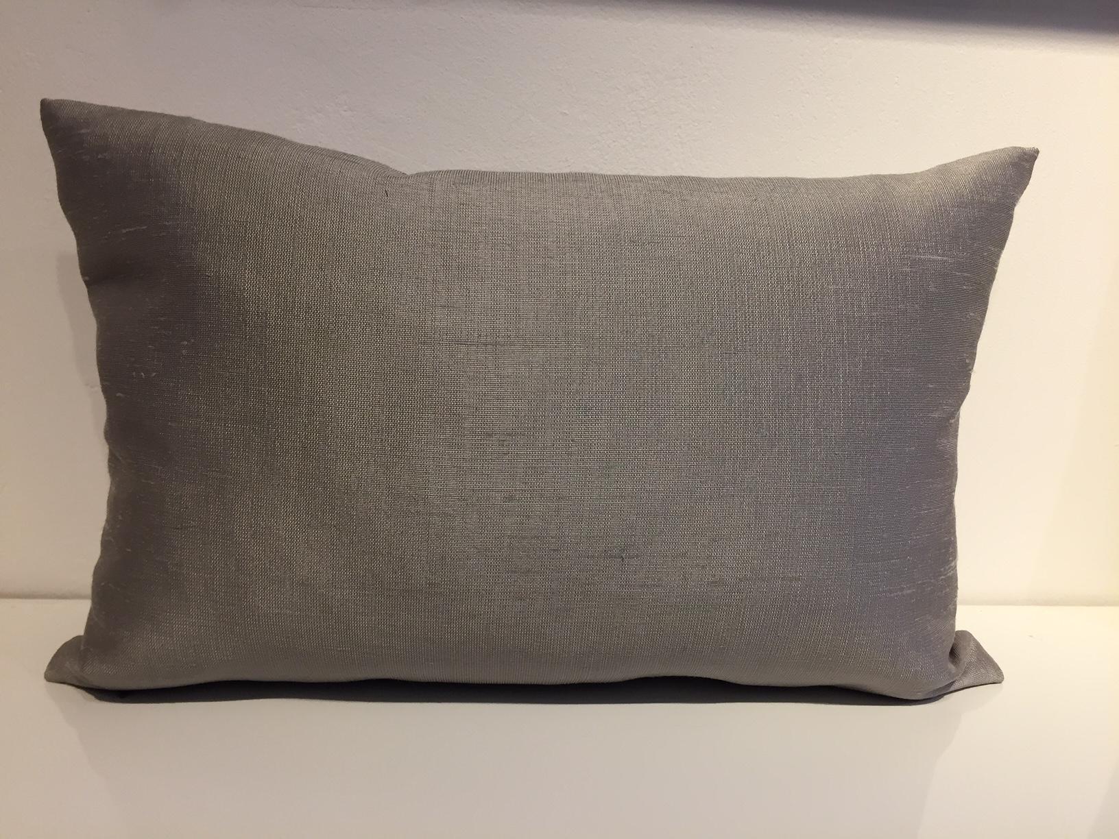 Contemporary Hand Embroidered Cushions with Silver Beading on Silver-Grey Silk In New Condition In Hamburg, DE
