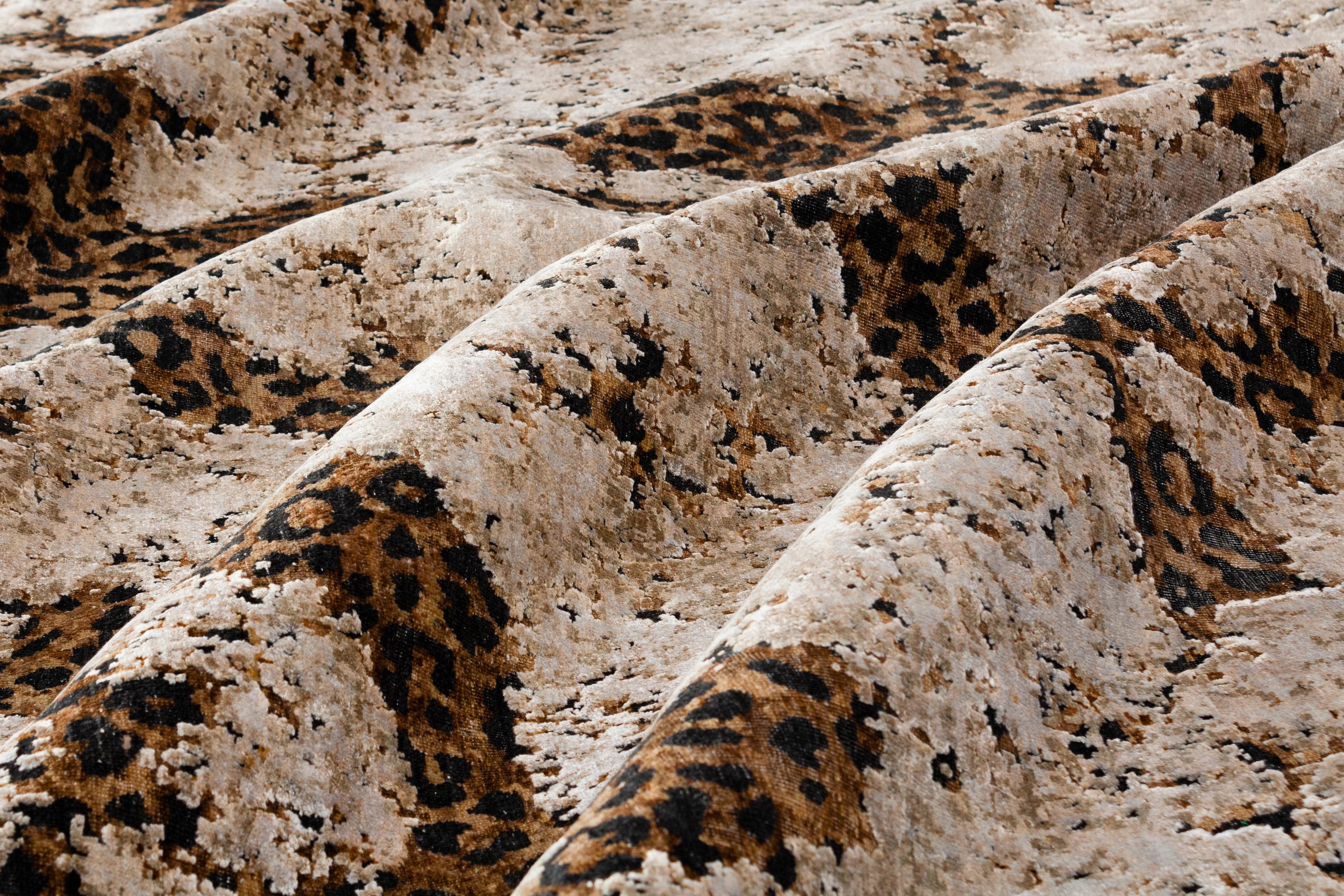 Indian Contemporary Leopard Wool and Silk Hand-Knotted Rug in Brown, Creme and Black For Sale