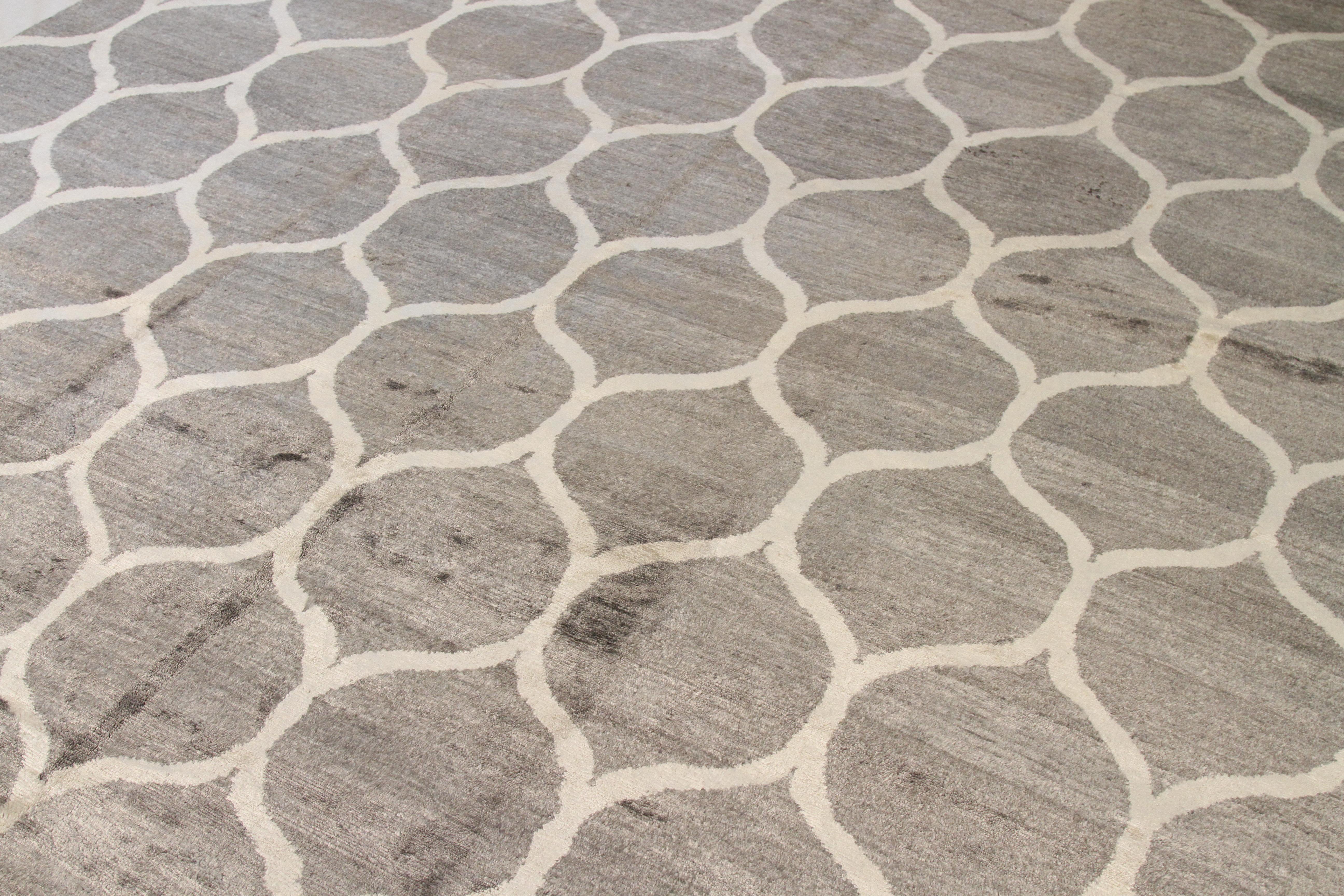 Moderne Tapis contemporain népalais noué à la main en vente