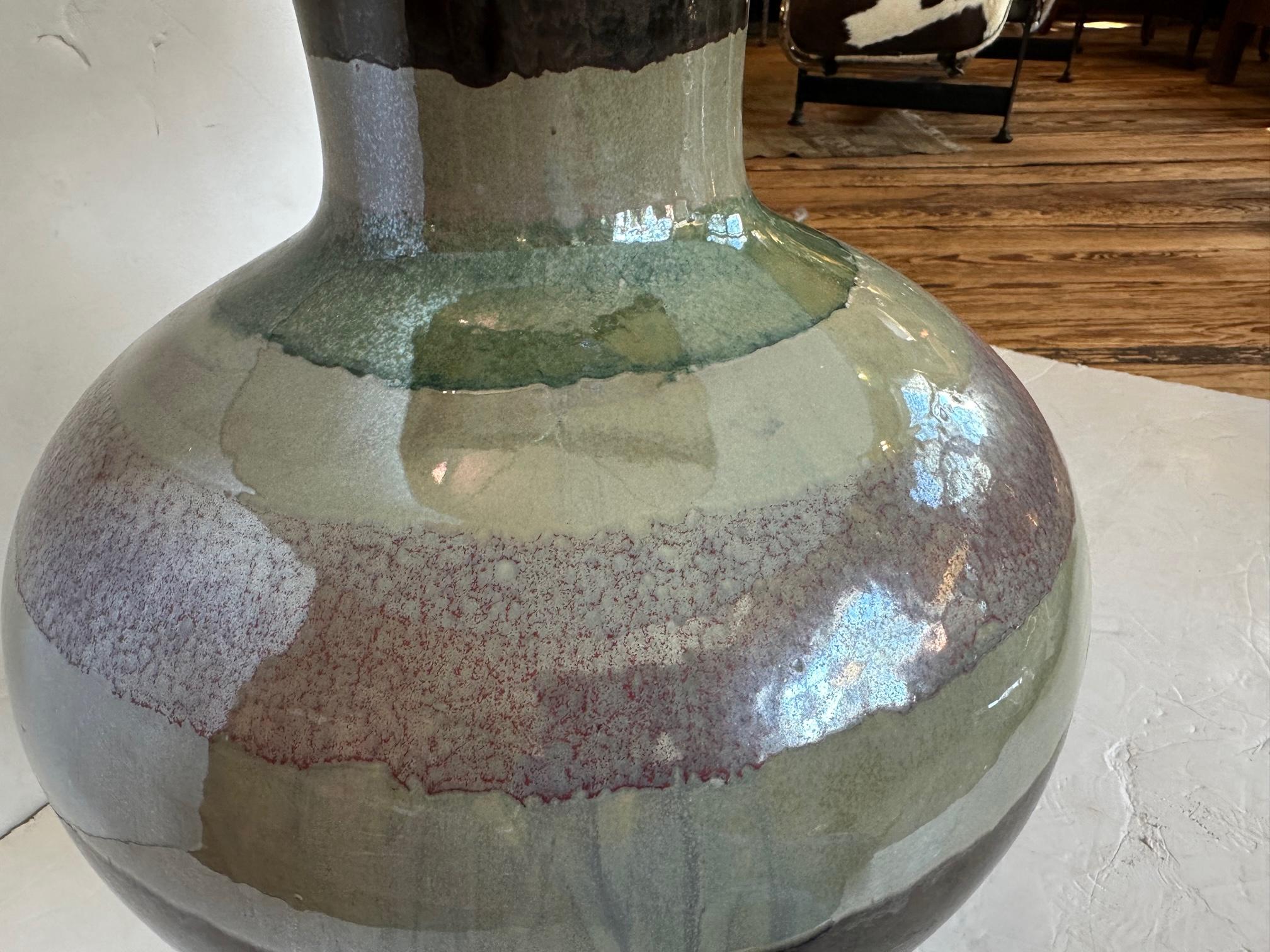Fin du 20e siècle Lampe de table contemporaine en céramique émaillée faite à la main  en vente