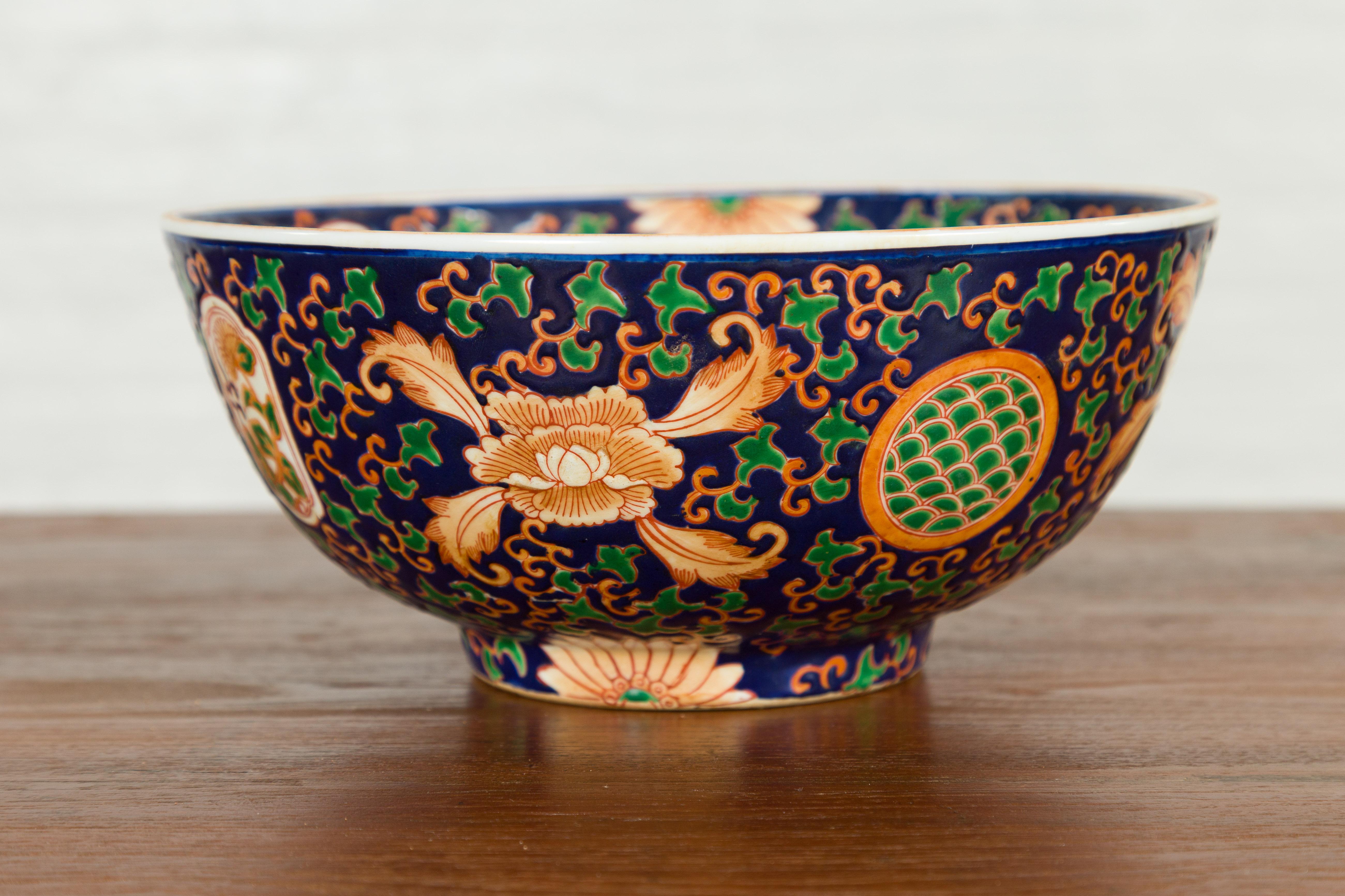 Contemporary Hand Painted Chinese Floral Decor Bowl with Cobalt Blue Ground For Sale 3