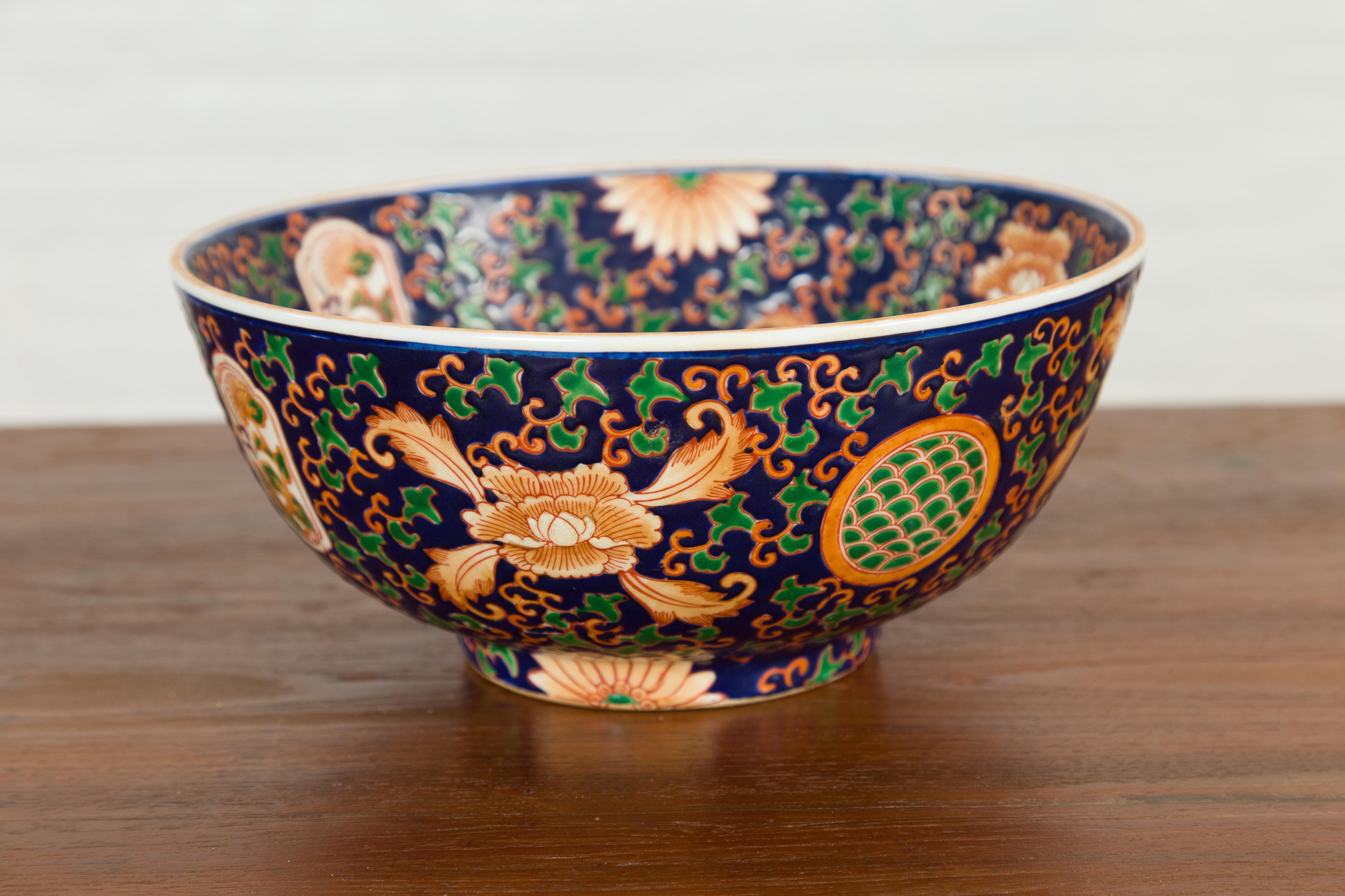 Contemporary Hand Painted Chinese Floral Decor Bowl with Cobalt Blue Ground For Sale 2