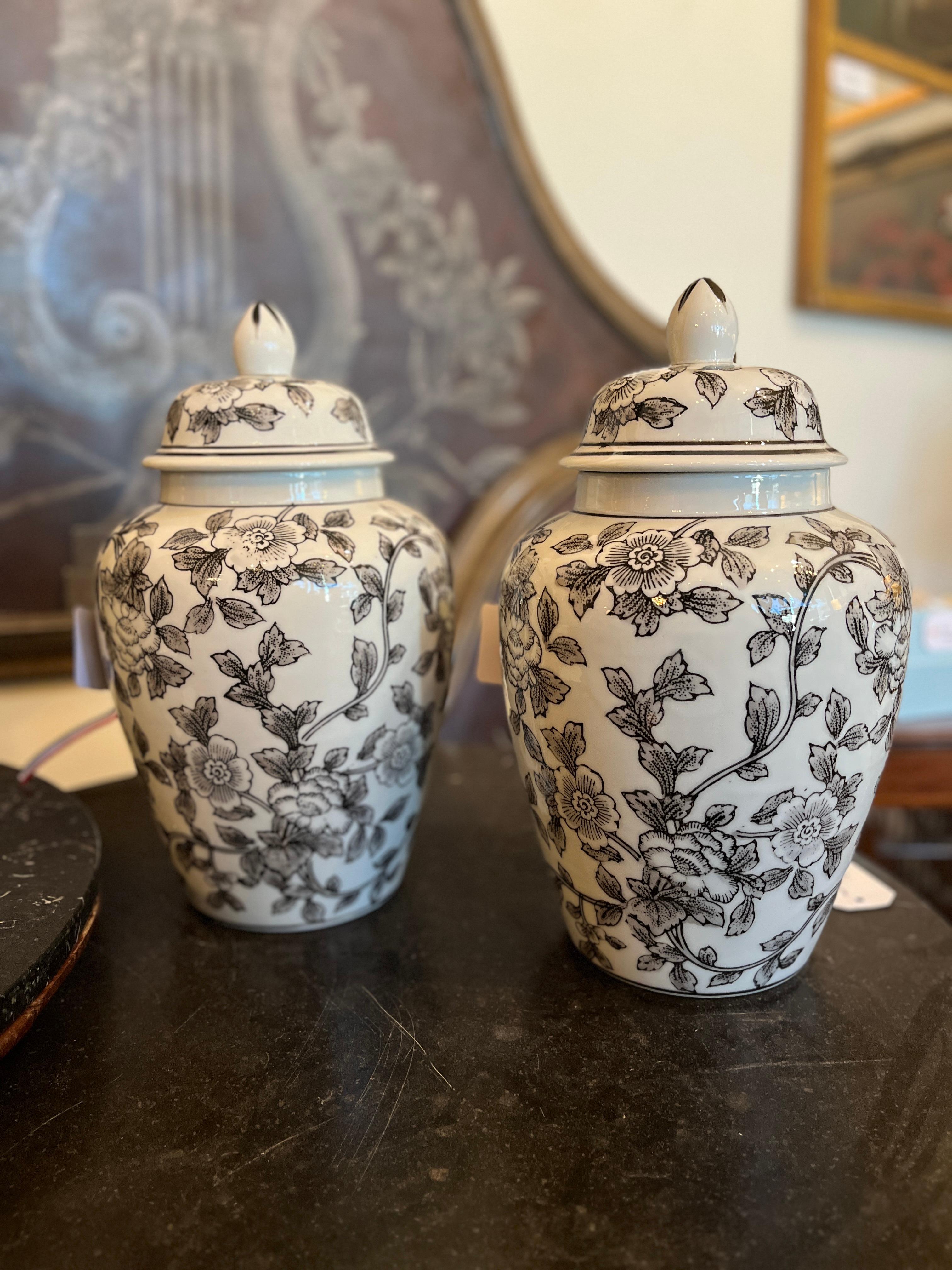Contemporary Hand Painted Ginger Jars In Good Condition In Scottsdale, AZ