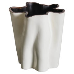 Contemporary Hand Repoussé Ji Guan Hua Vase in Cream Lacquer by Robert Kuo