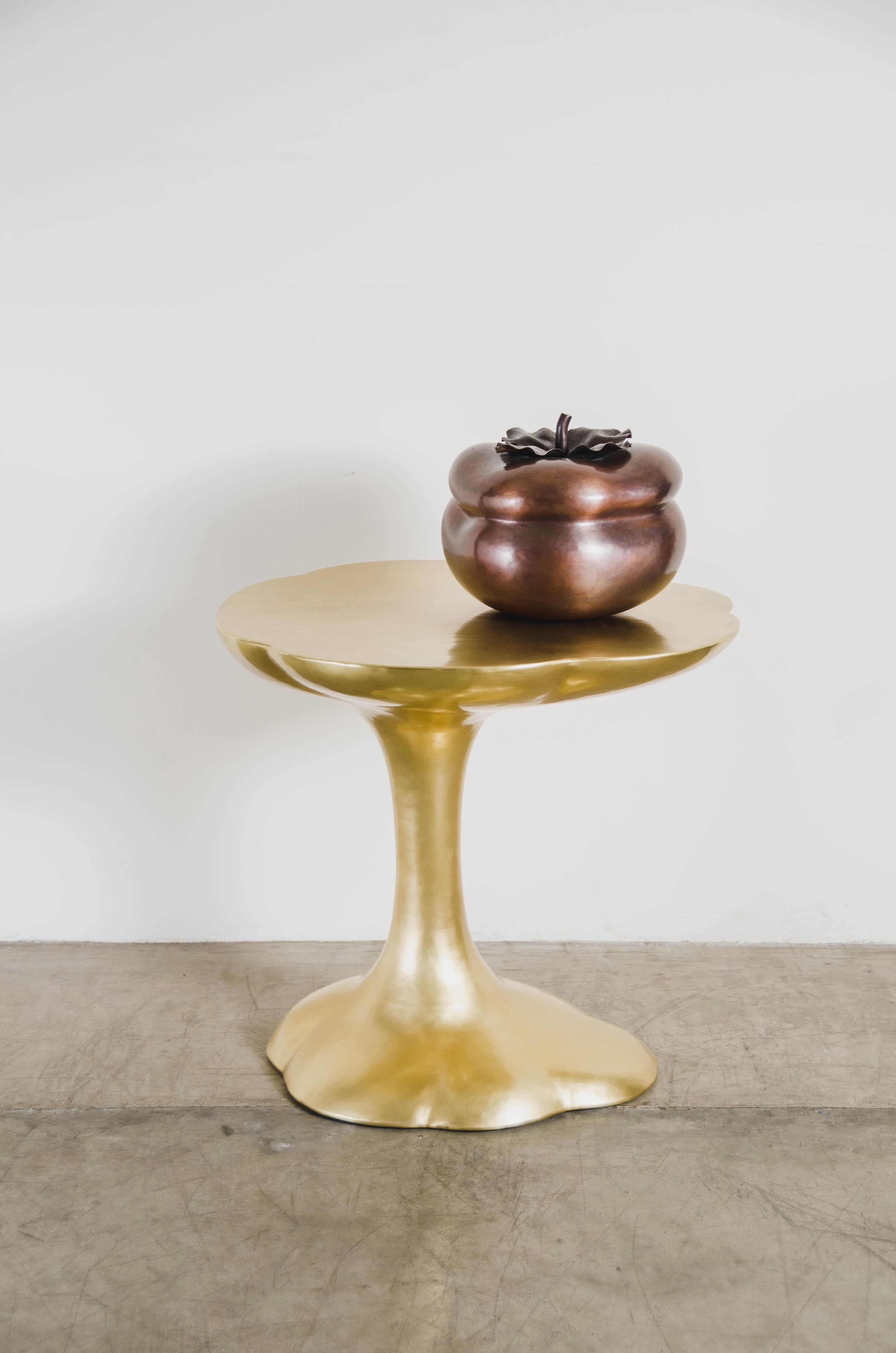 Contemporary Hand Repoussé Nuage Side Table in Brass by Robert Kuo In New Condition For Sale In Los Angeles, CA