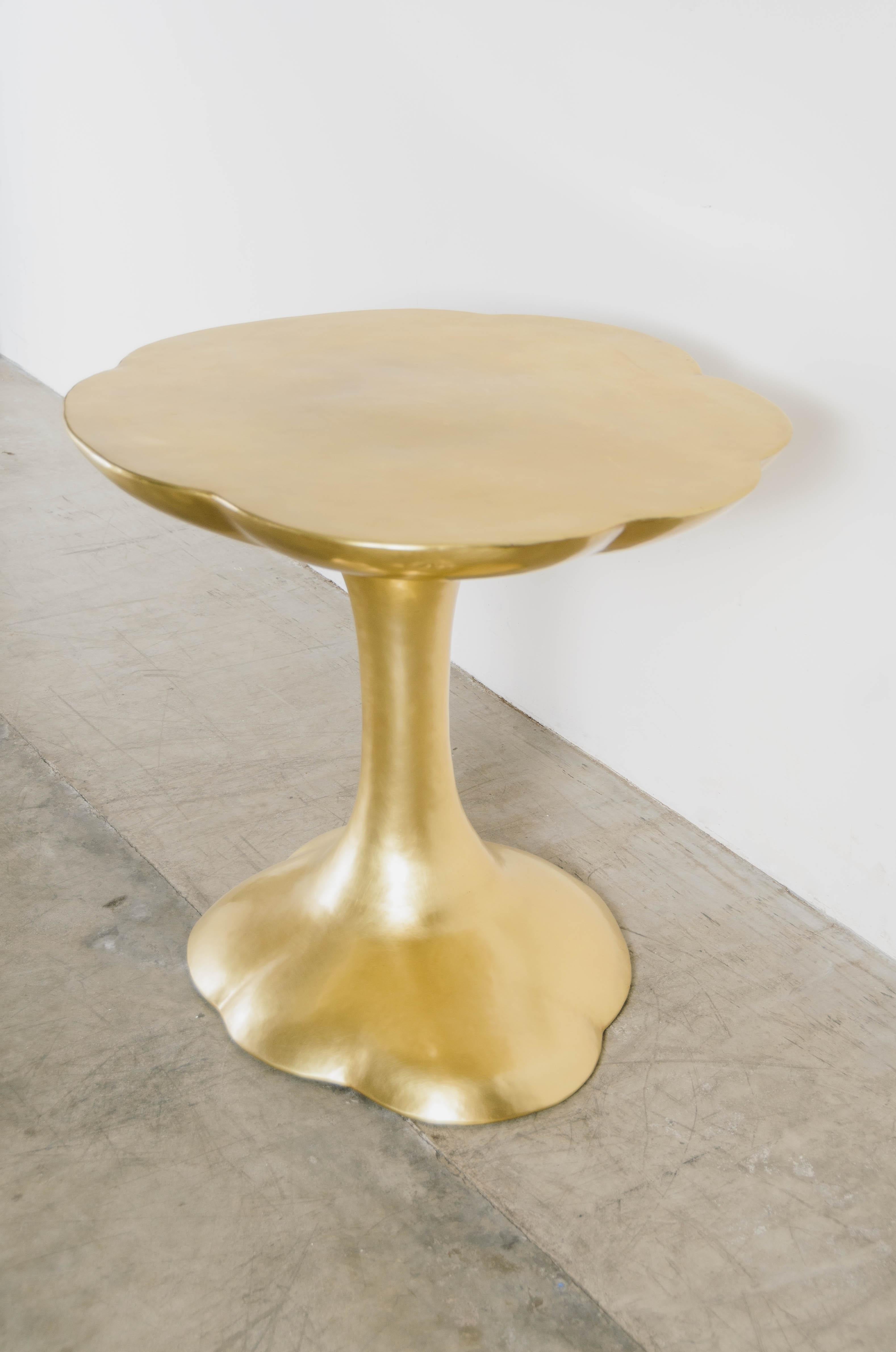 Contemporary Hand Repoussé Nuage Side Table in Brass by Robert Kuo For Sale 3