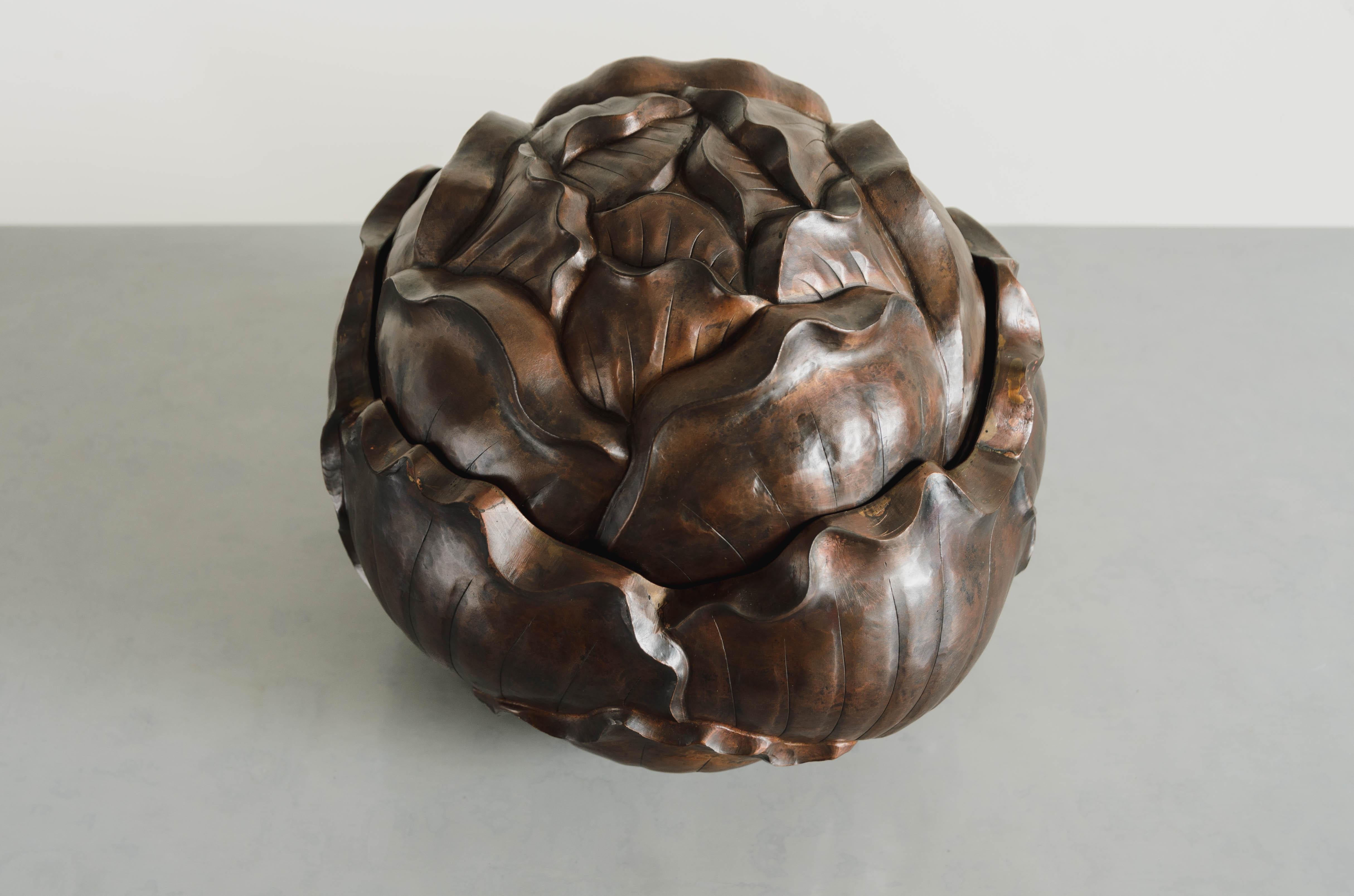 Contemporary Hand Repoussé Peony Box in Antique Copper by Robert Kuo In New Condition For Sale In Los Angeles, CA