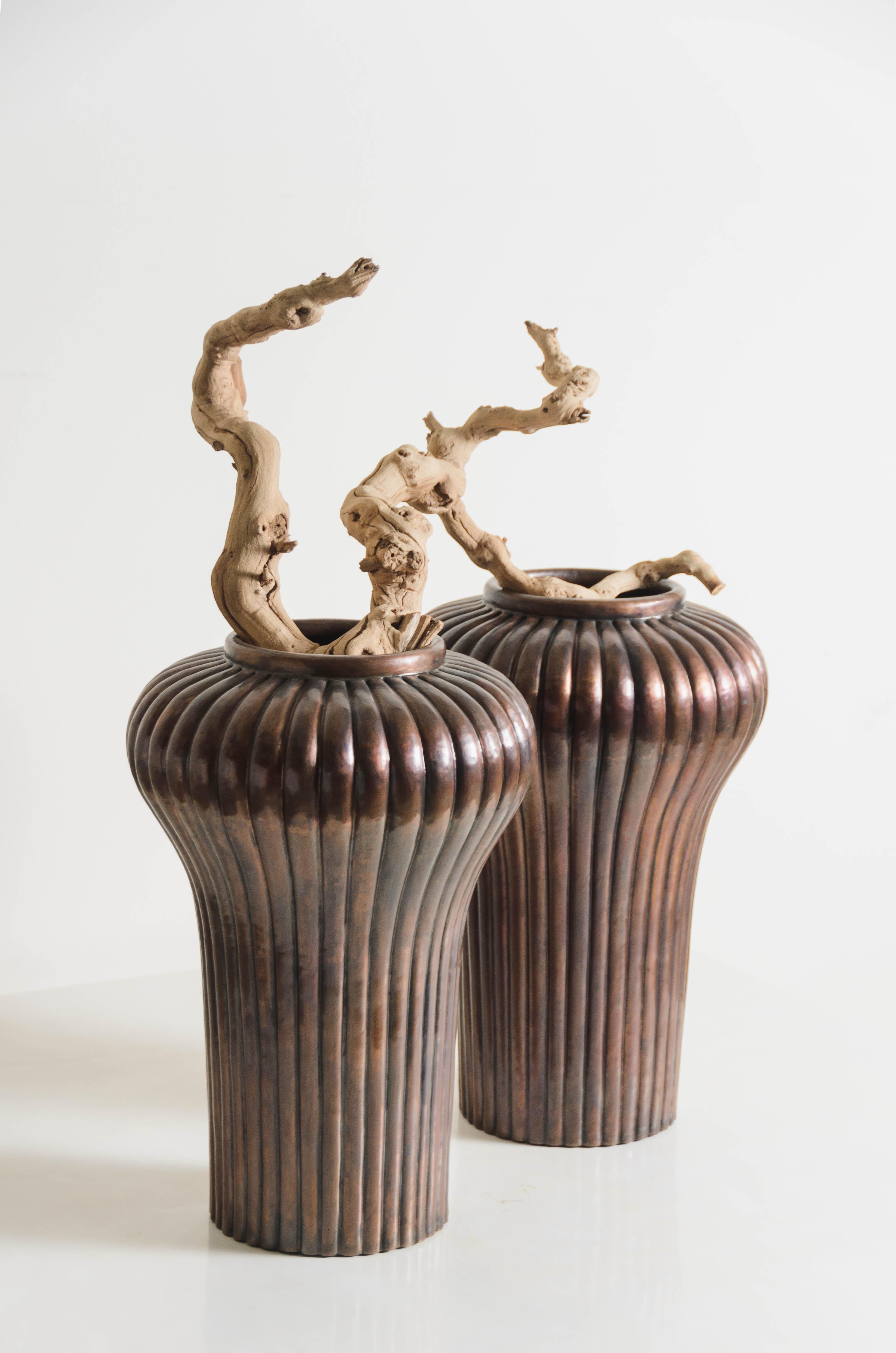 Contemporary Hand Repoussé Ribbed Jar in Antique Copper by Robert Kuo For Sale 2